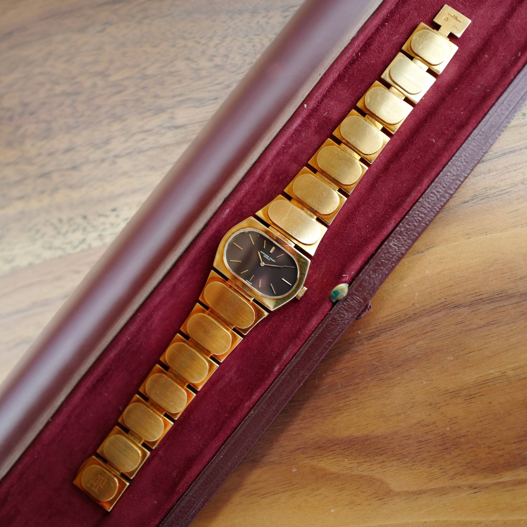 Audemars Piguet - Audemars Piguet Yellow Gold Modernist Bracelet Watch - The Keystone Watches