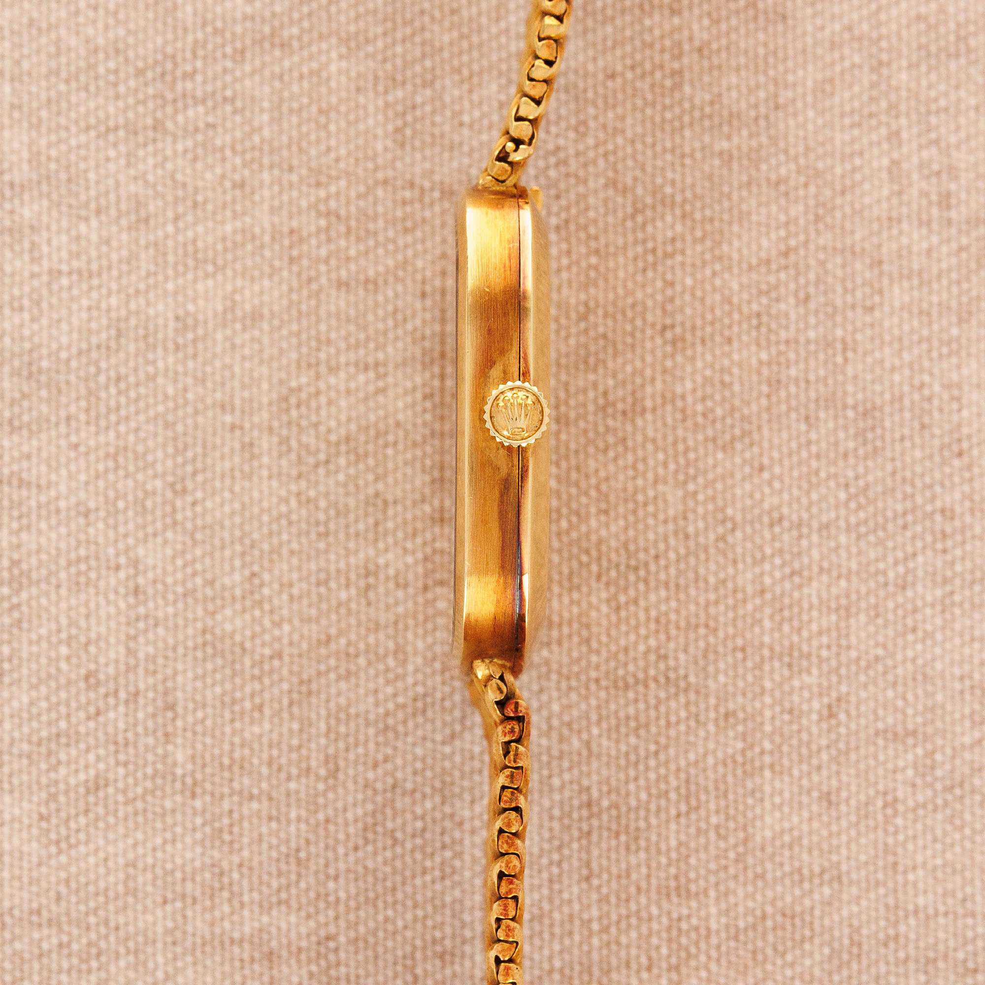 Rolex Yellow Gold Cellini on Bracelet all Original 4311/8