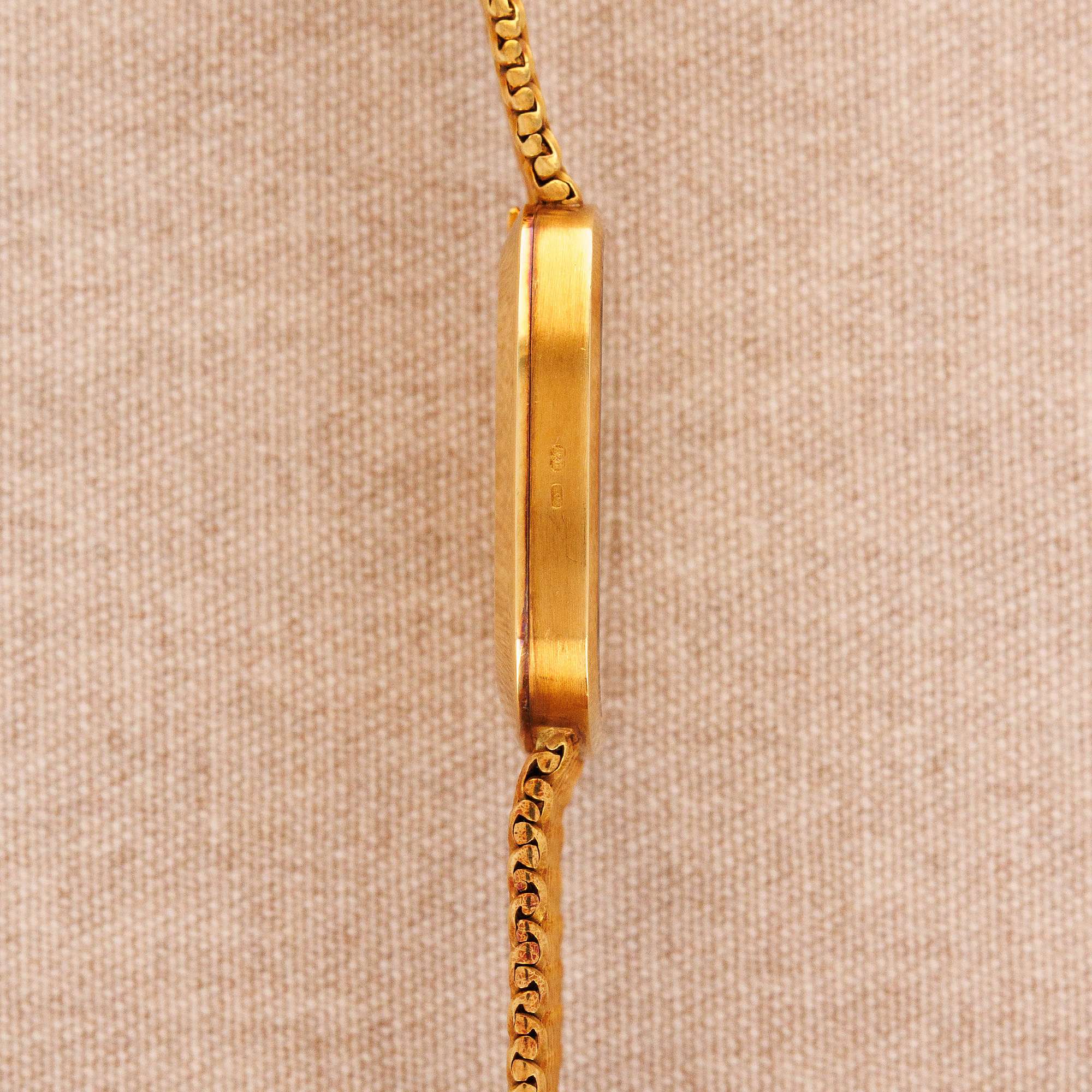 Rolex Yellow Gold Cellini on Bracelet all Original 4311/8