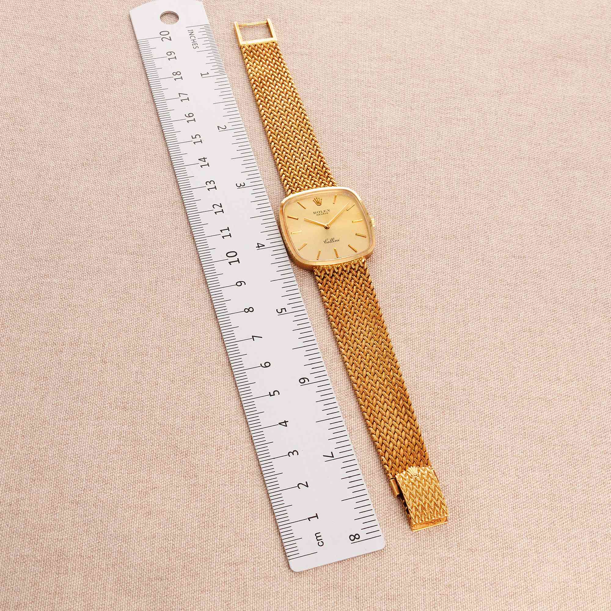 Rolex Yellow Gold Cellini on Bracelet all Original 4311/8