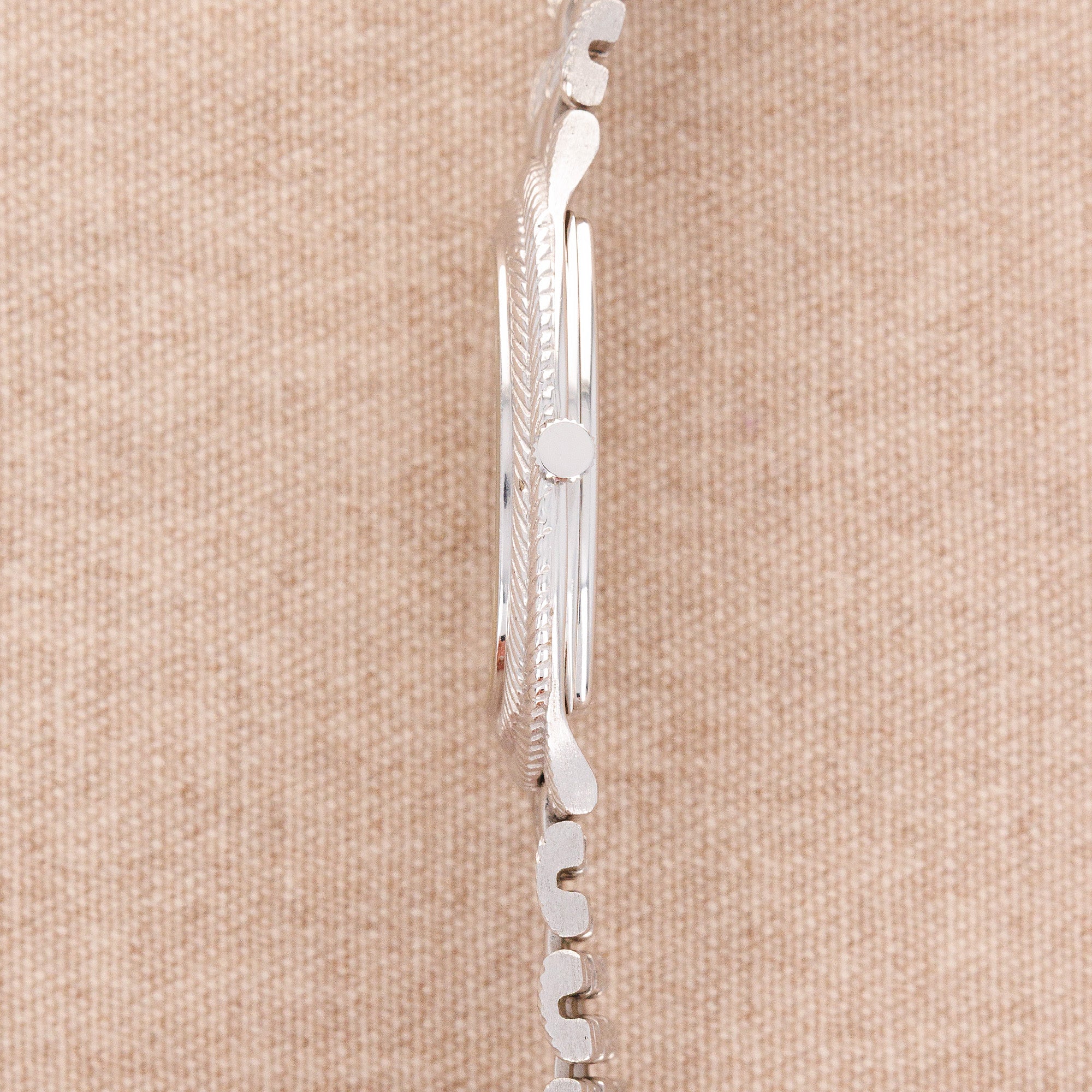 Audemars Piguet - Audemars Piguet White Gold Vinage Ellipse with Pave and Sapphire Dial Ref. 56455BC - The Keystone Watches