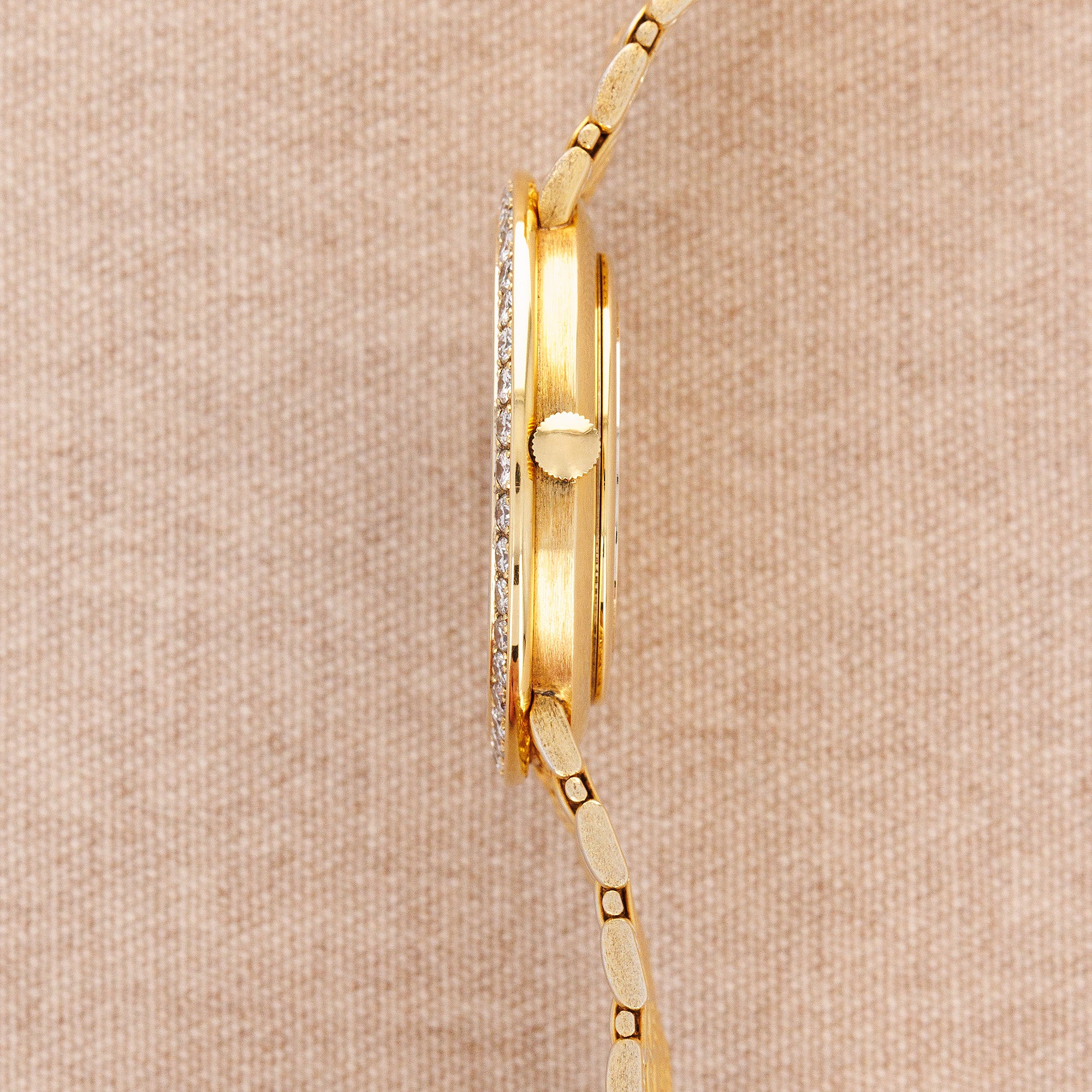 Audemars Piguet Yellow Gold Onyx & Lapis Ref. 14743