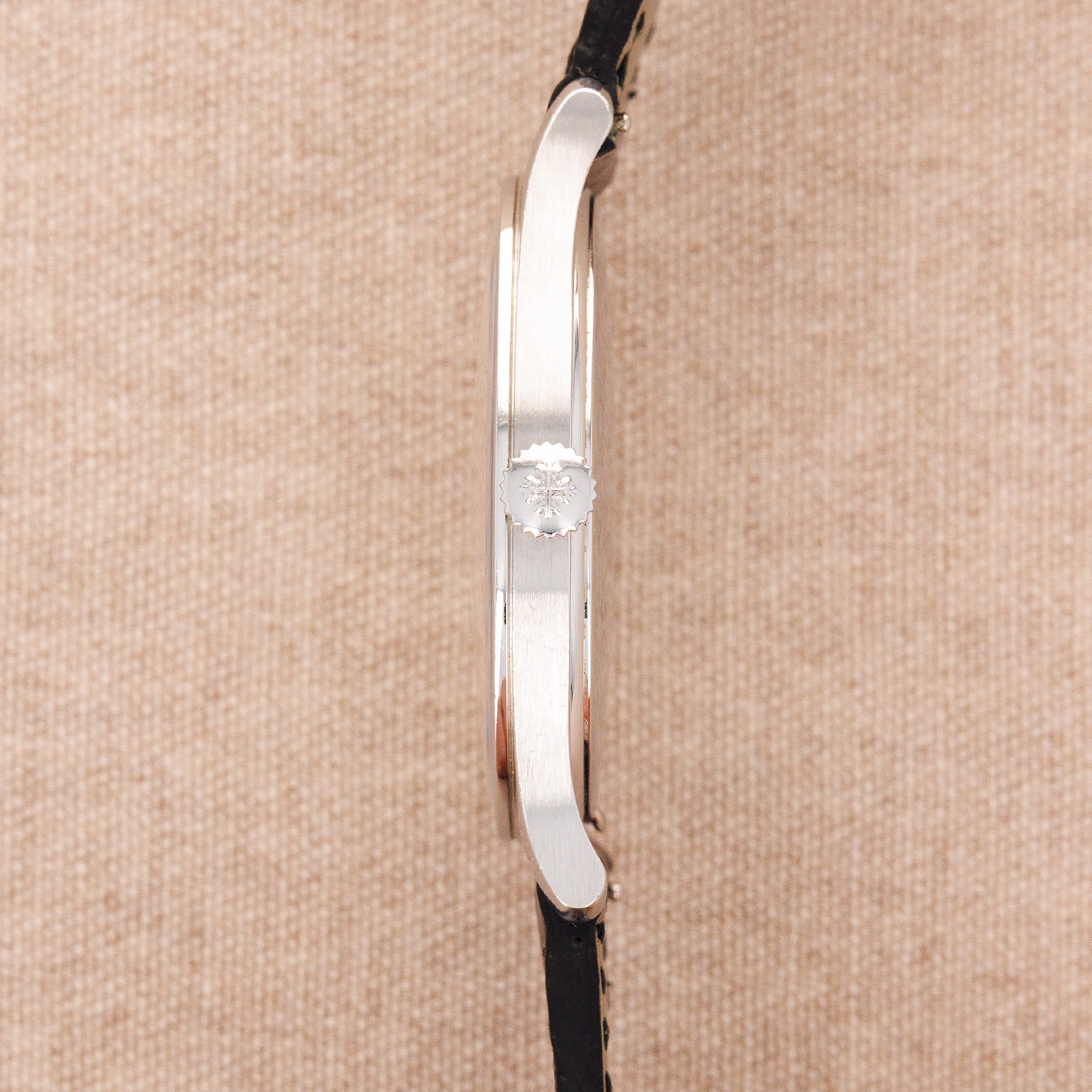 Patek Philippe - Patek Philippe Platinum Calatrava Watch Ref. 5196 - The Keystone Watches