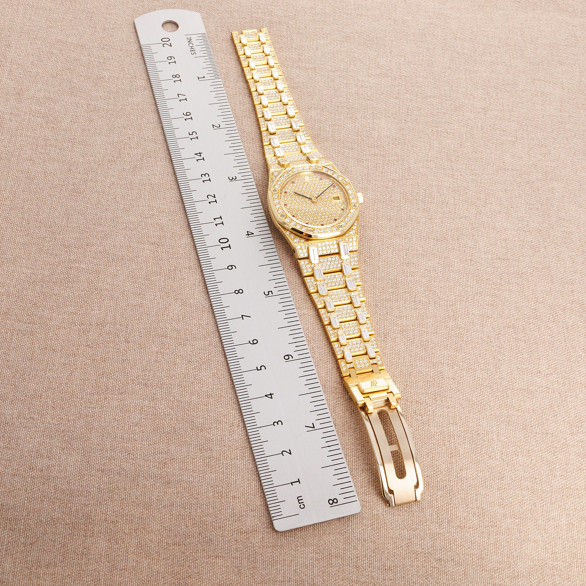 Audemars Piguet YG Royal Oak Factory Diamonds 56343BA Naked