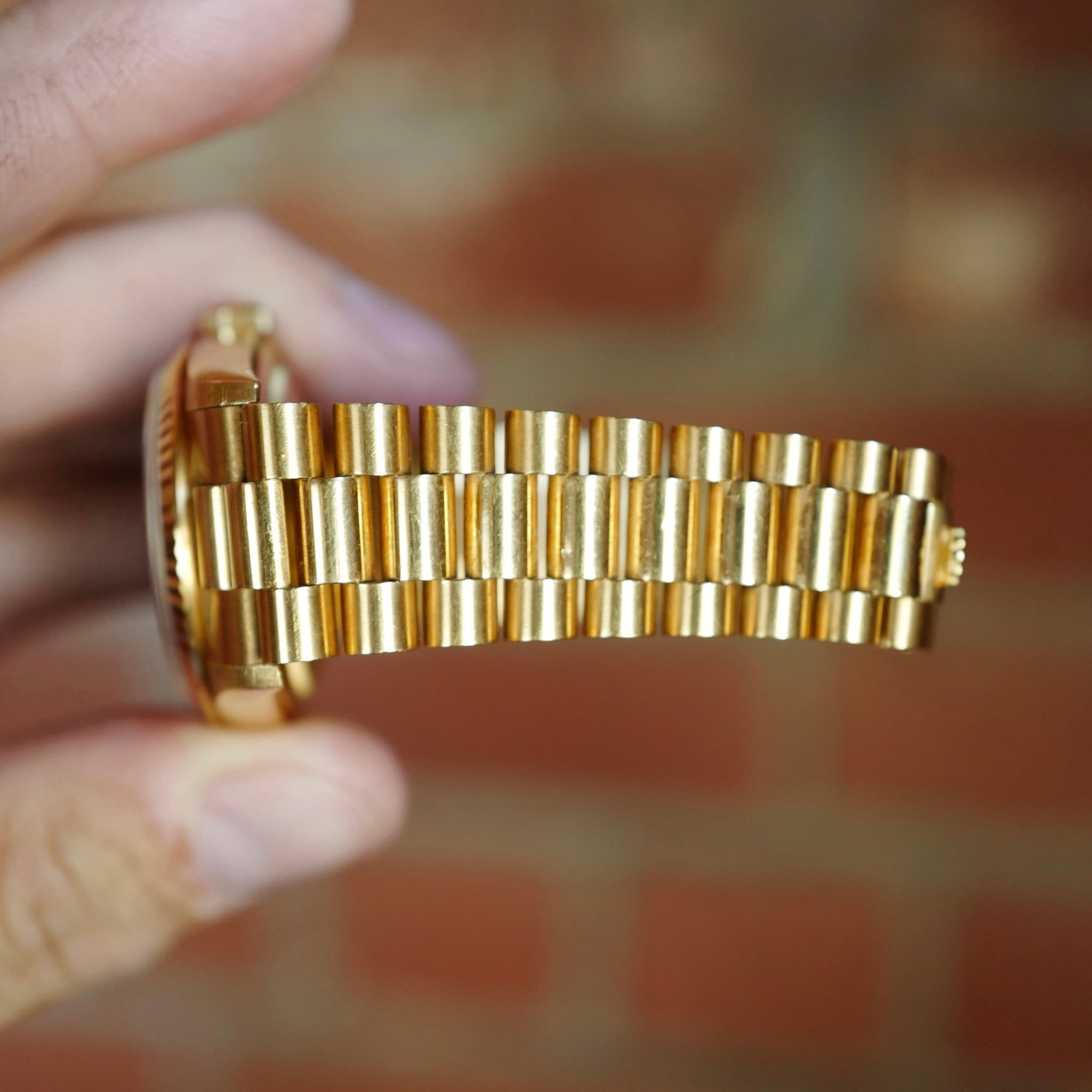 Rolex Yellow Gold Day-Date Ref. 18238 with L Serial in Nice Condition (New Arrival)