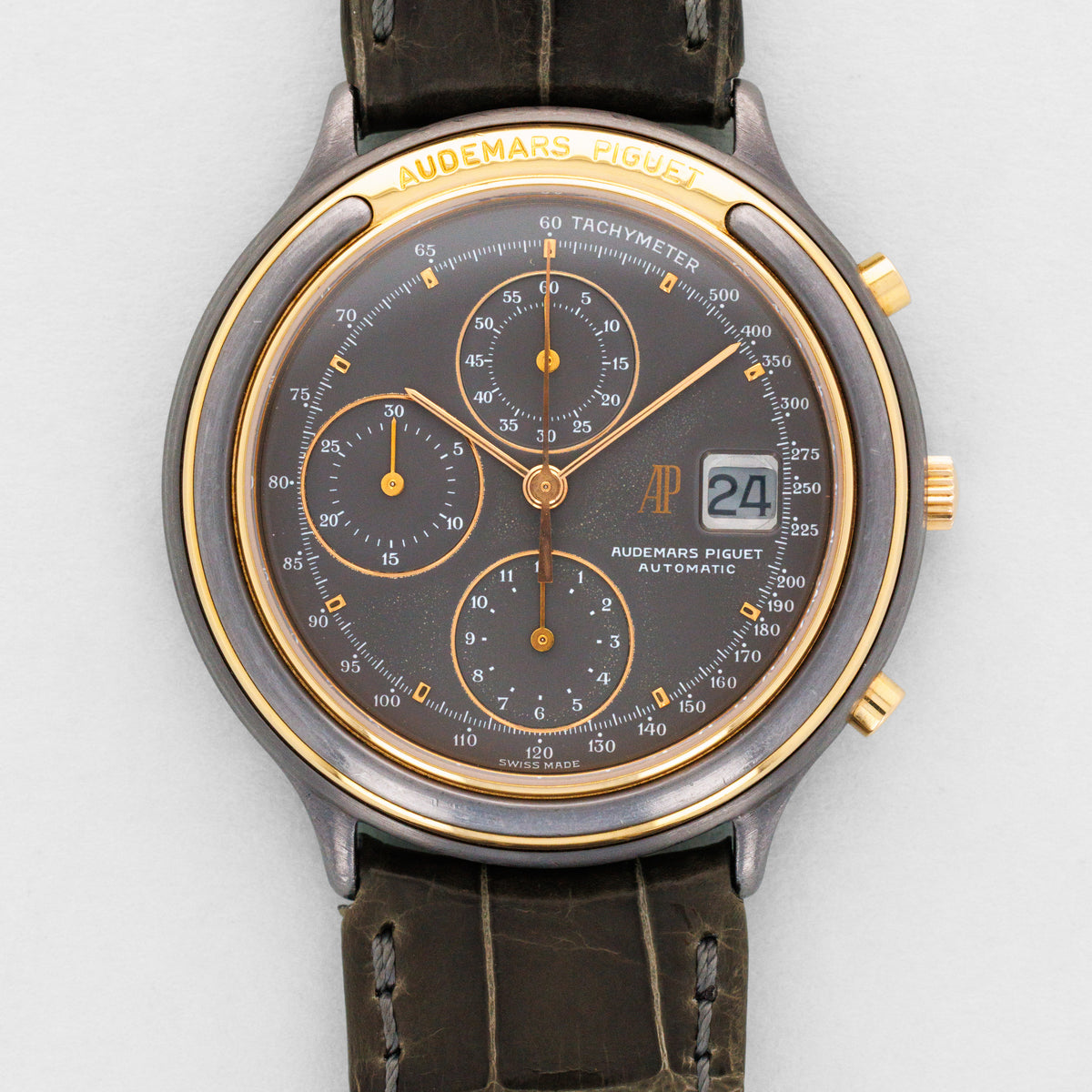 Audemars Piguet Vintage 25644TR.OO.A002 Tantalum/RG