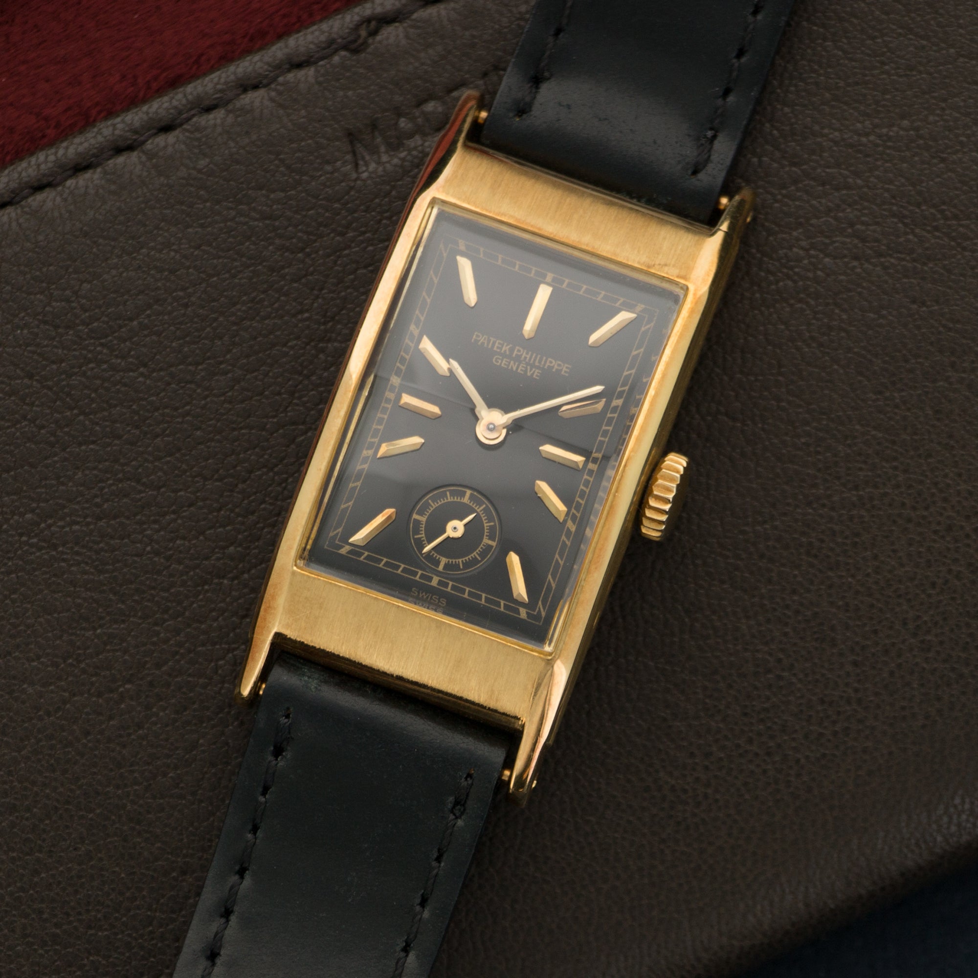 Patek Philippe - Patek Philippe Yellow Gold Rectangular Tank Watch Ref. 425 - The Keystone Watches