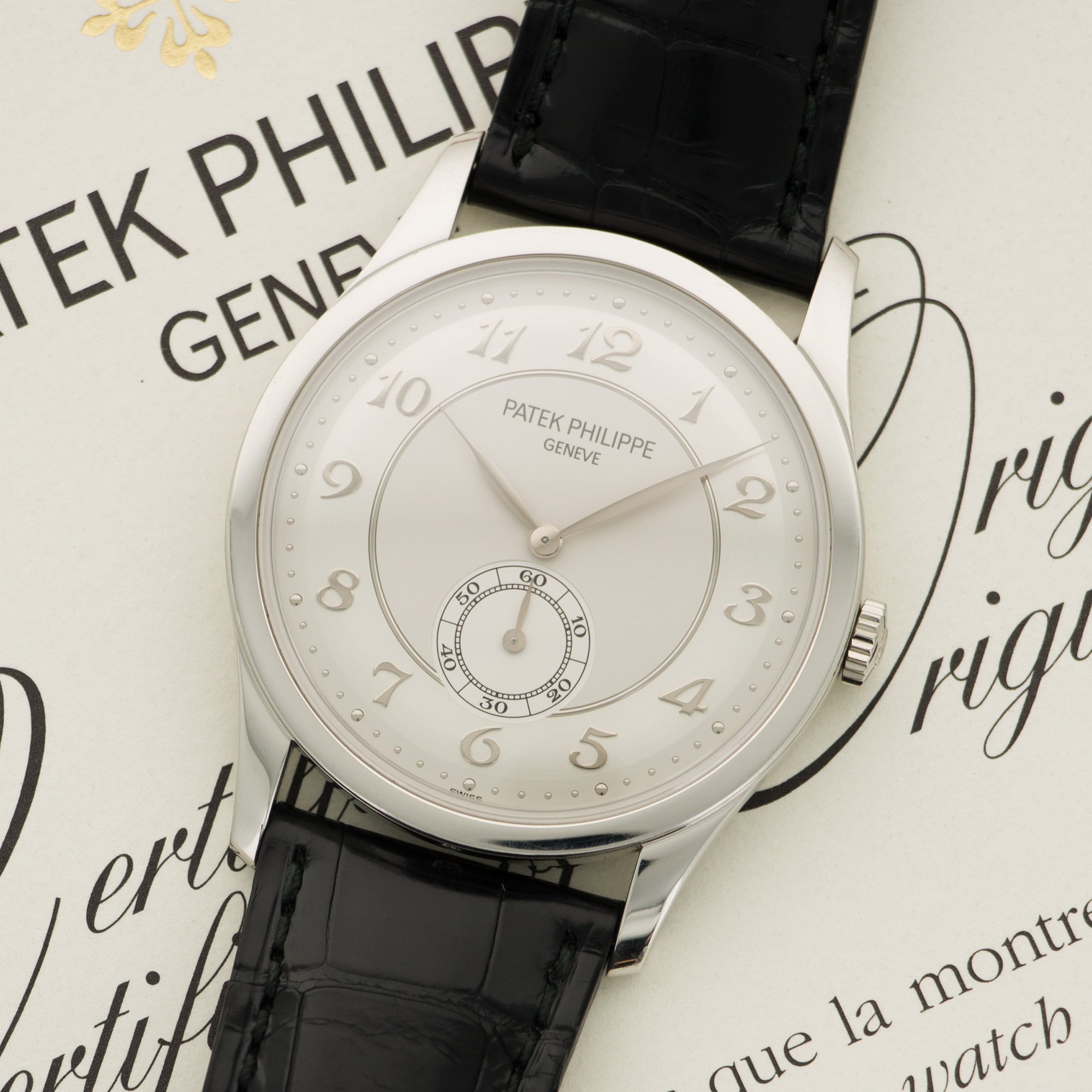 Patek philippe calatrava 5196p sale