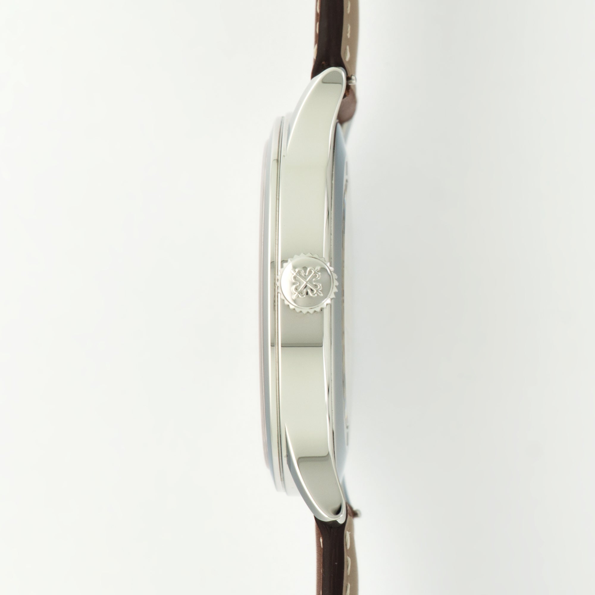 Patek Philippe - Patek Philippe Steel Pilot Watch Ref. 5522 - The Keystone Watches