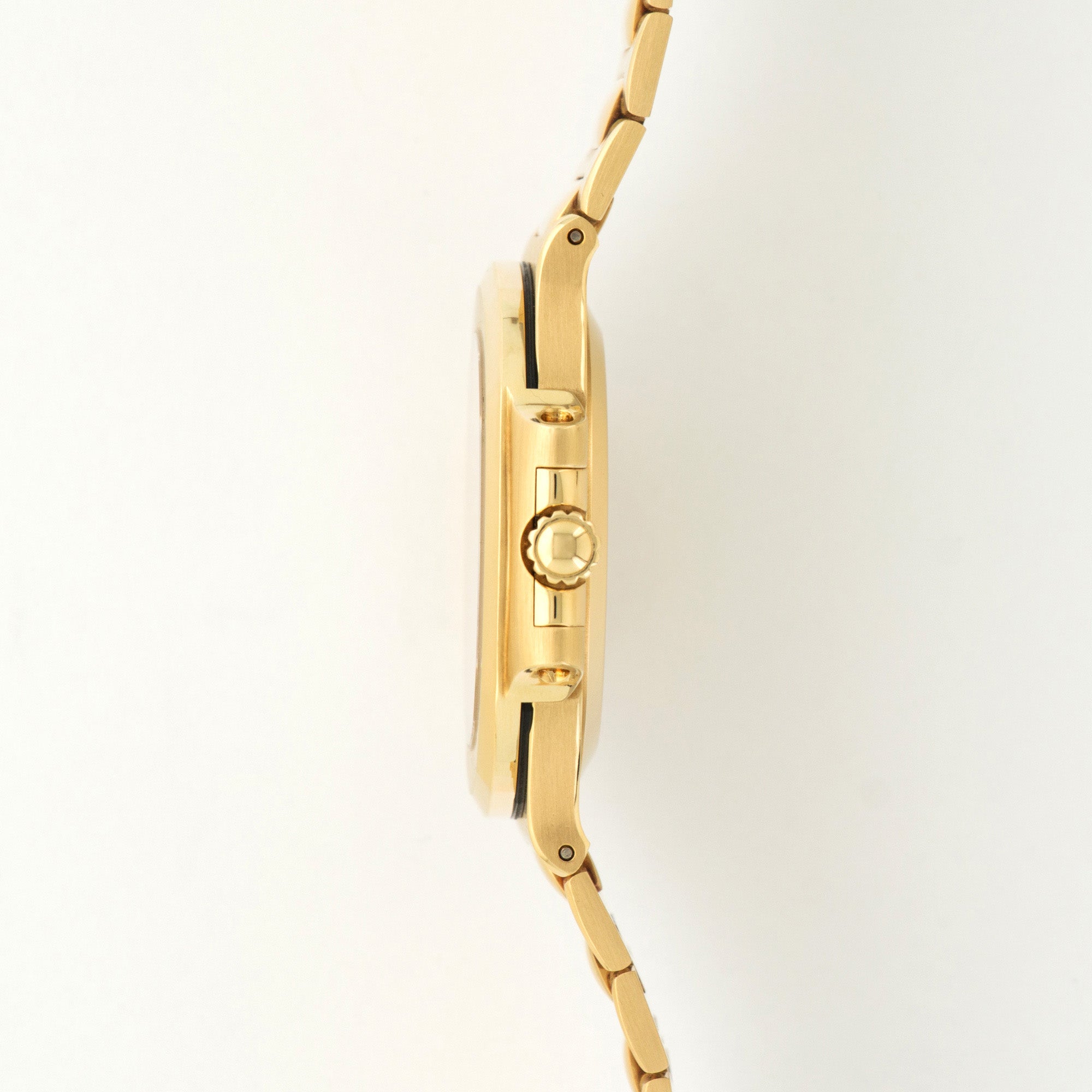 Patek Philippe - Patek Philippe Yellow Gold Nautilus Watch Ref. 3800 - The Keystone Watches