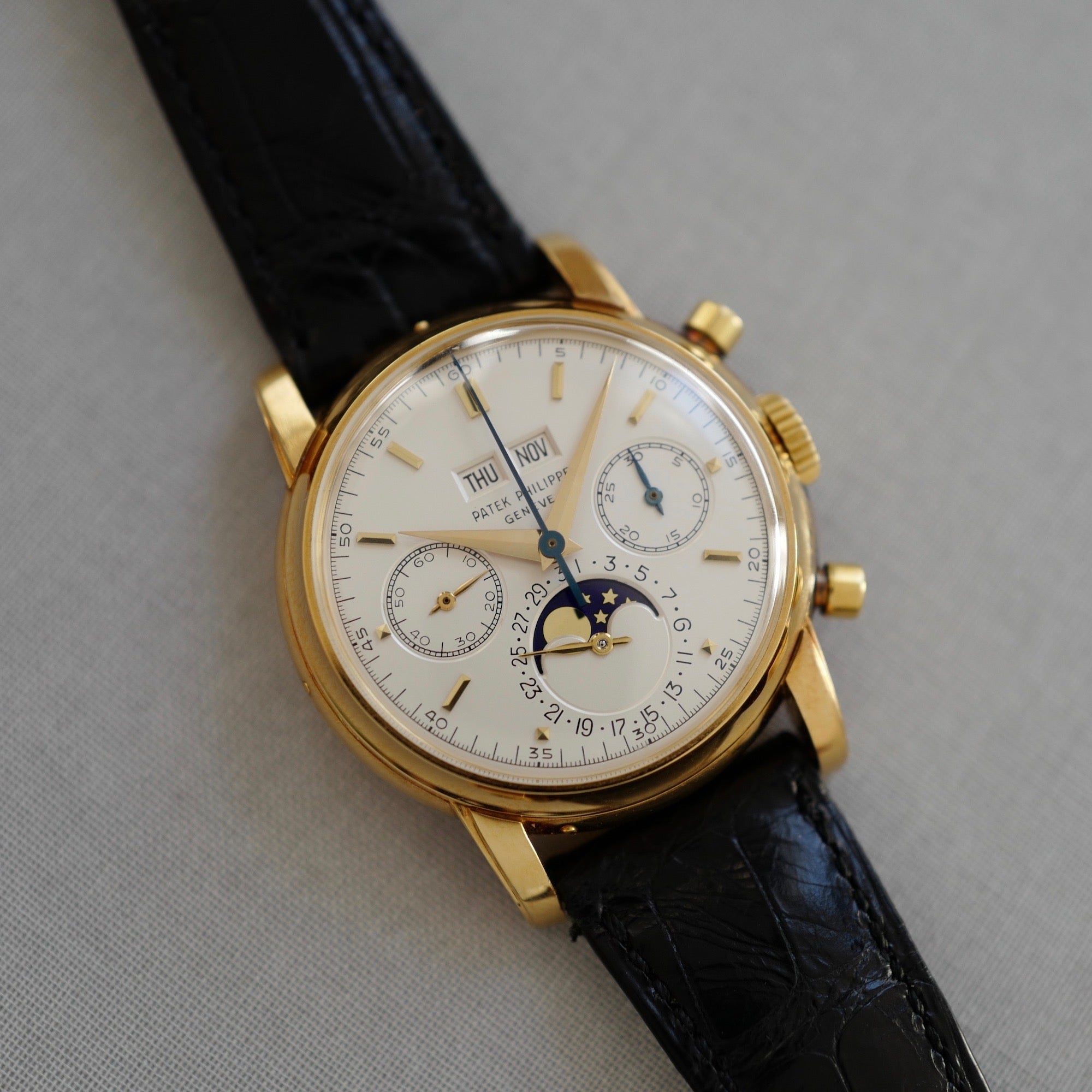 Patek Philippe - Patek Philippe Yellow Gold Perpetual Calendar Chronograph Watch Ref. 2499 - The Keystone Watches