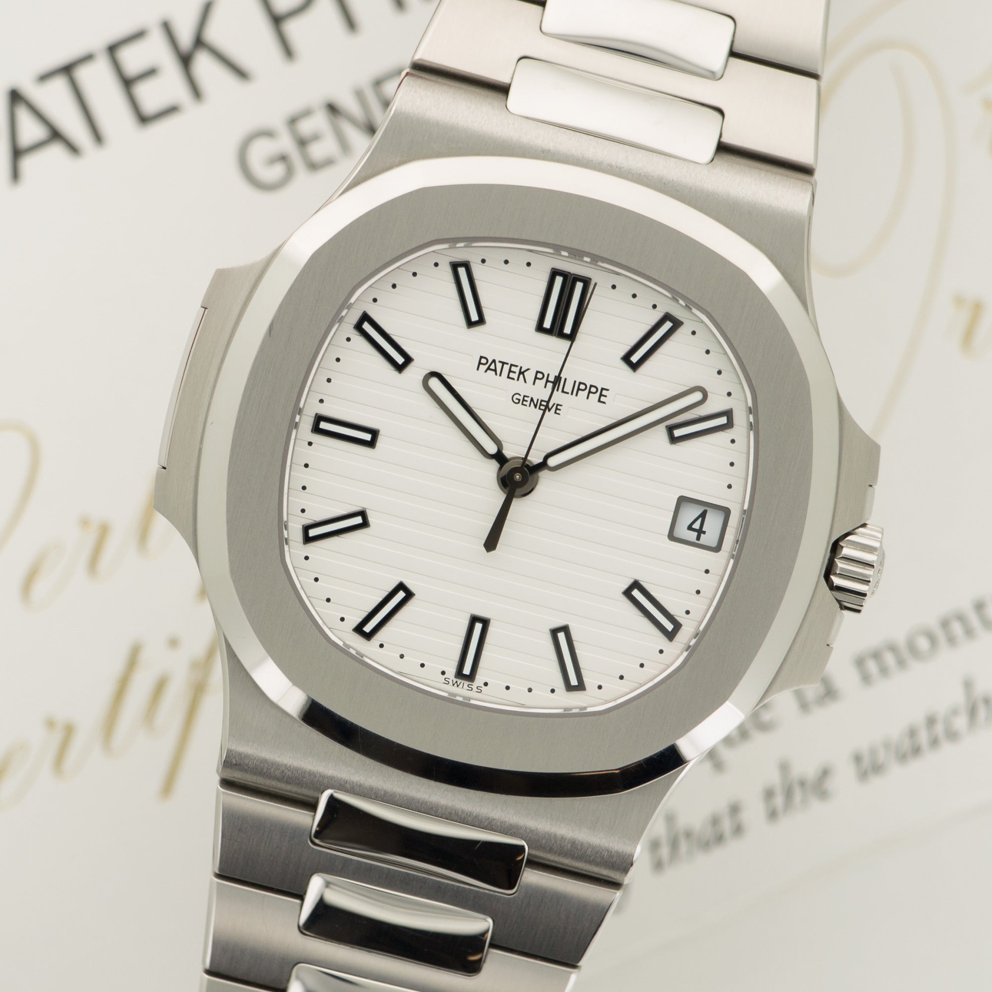 The Colllector's Series - @Watchesbelike Patek Philippe Nautilus 5711/1A