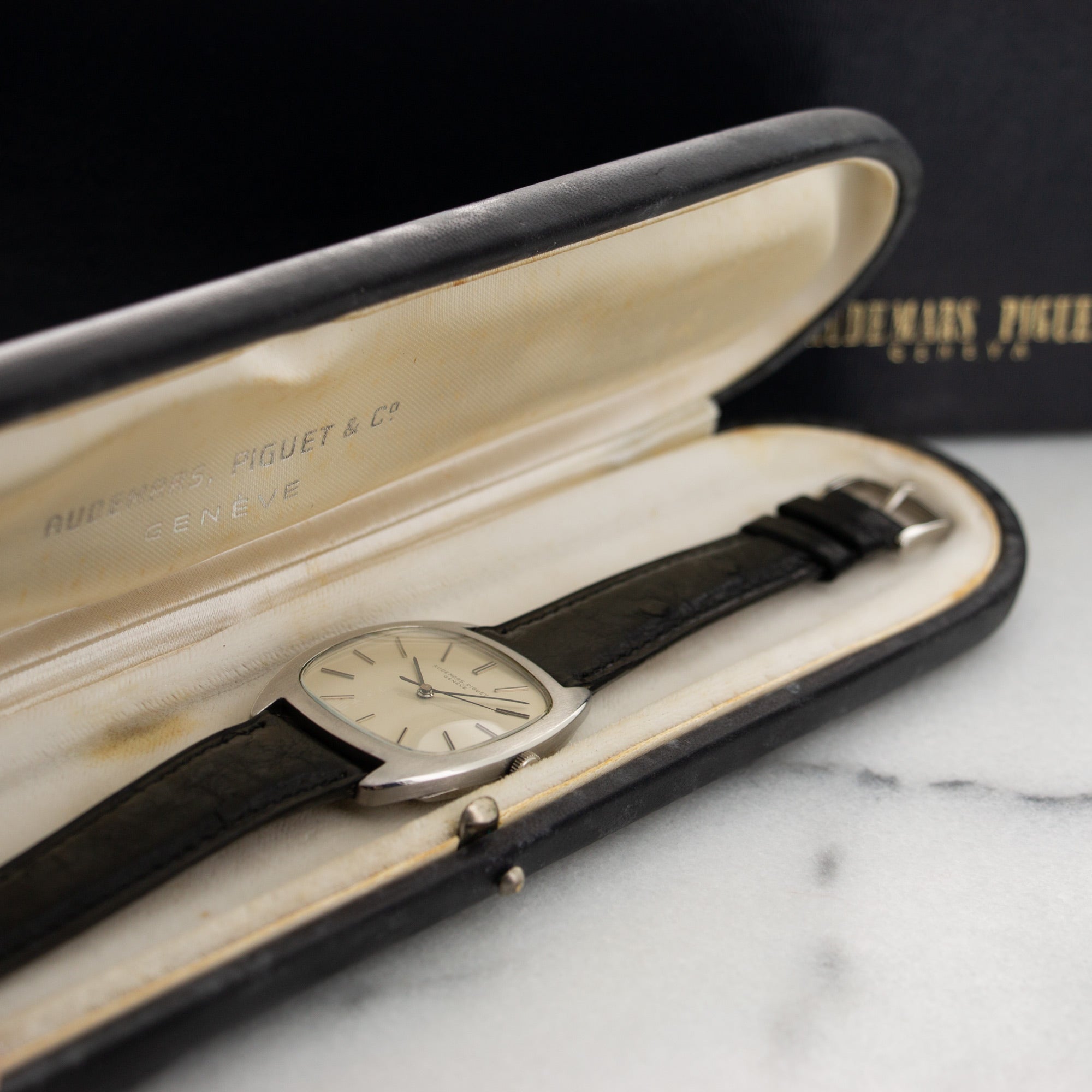 Audemars Piguet - Audemars Piguet Steel Strap Watch with Original Box - The Keystone Watches