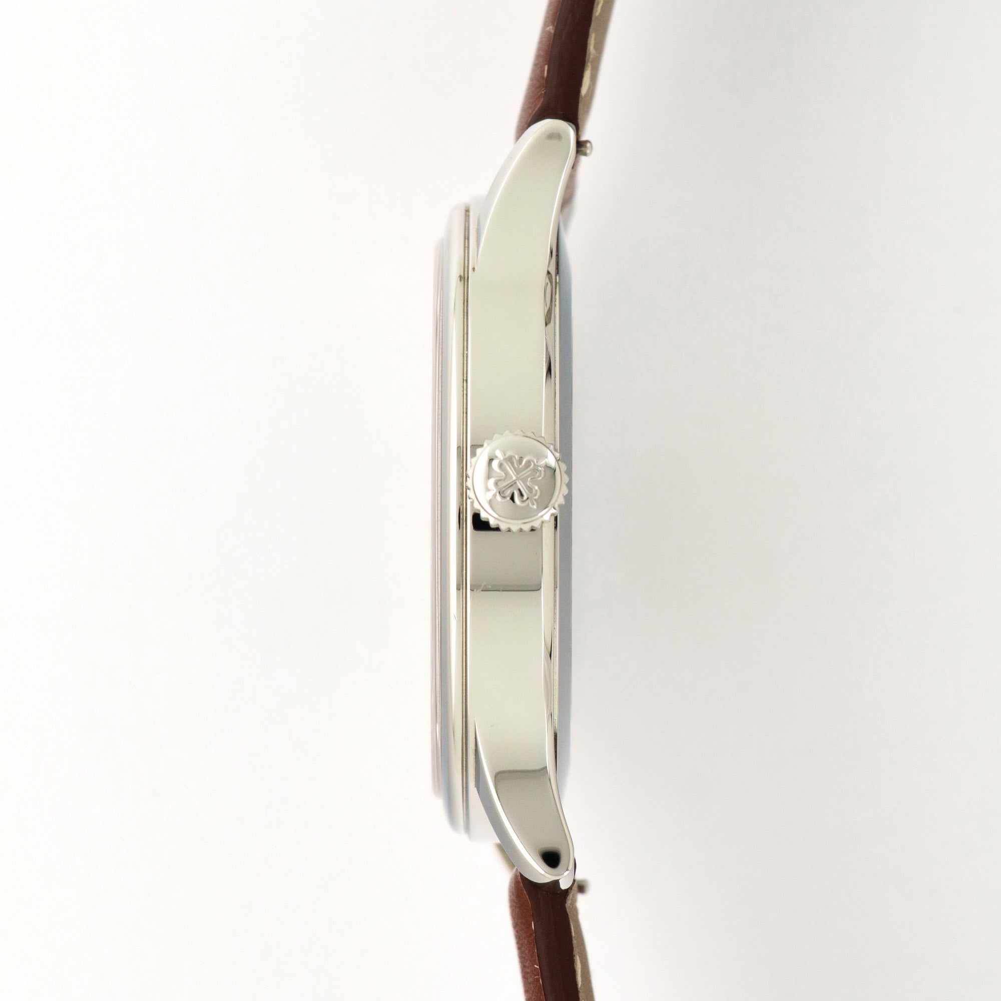 Patek Philippe - Patek Philippe Stainless Steel Pilot Watch Ref. 5522 - The Keystone Watches