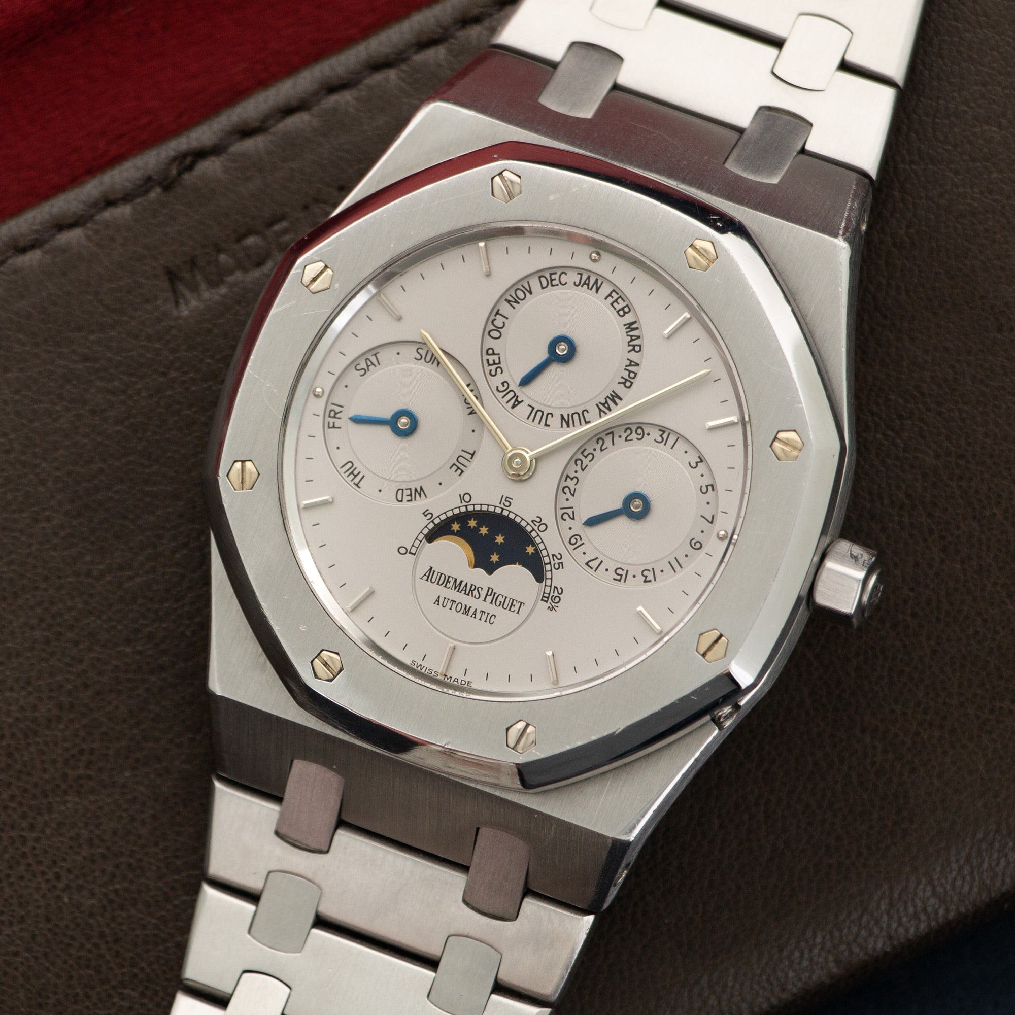 Audemars Piguet - Audemars Piguet Royal Oak Perpetual Calendar Watch Ref. 25654 - The Keystone Watches