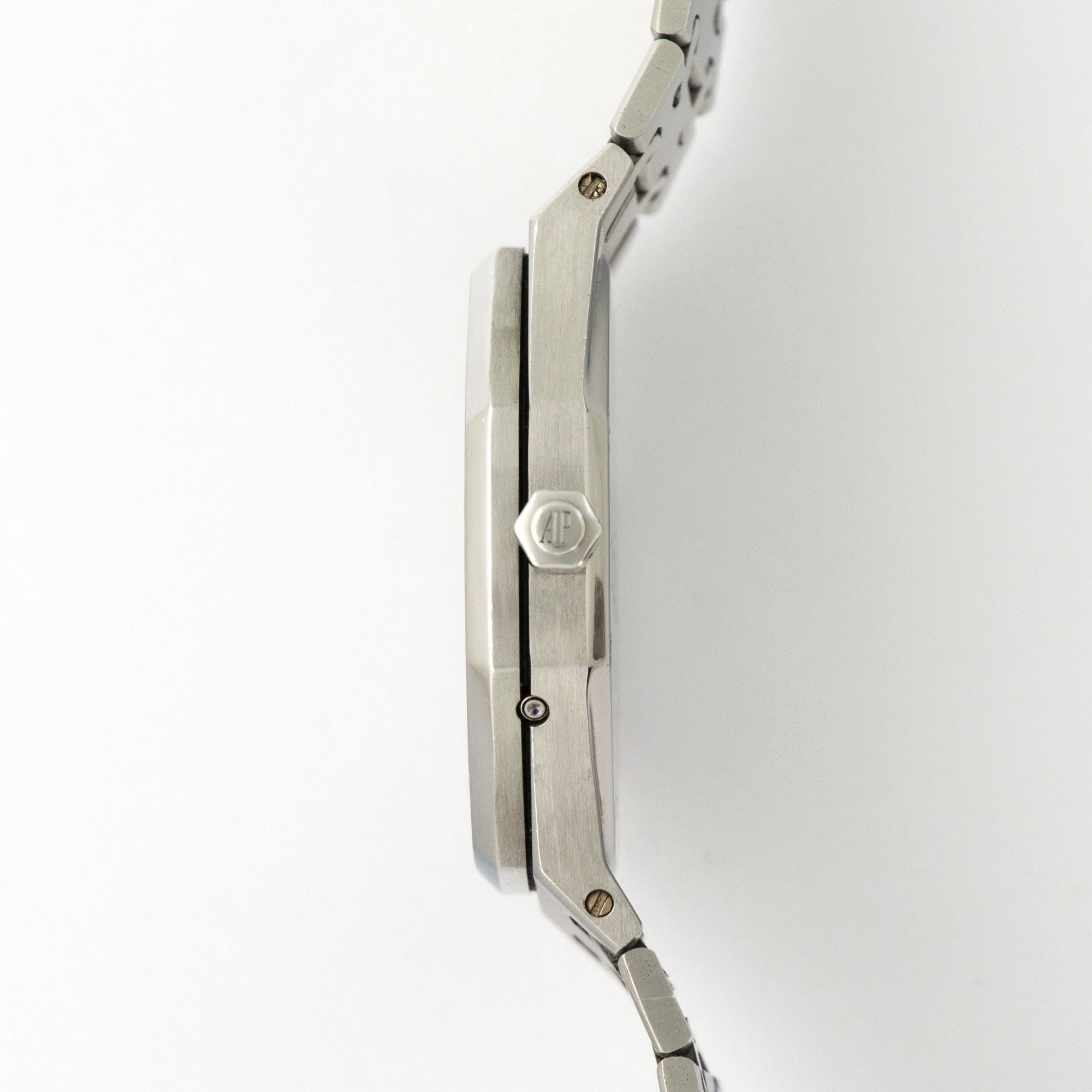 Audemars Piguet - Audemars Piguet Royal Oak Perpetual Calendar Watch Ref. 25654 - The Keystone Watches