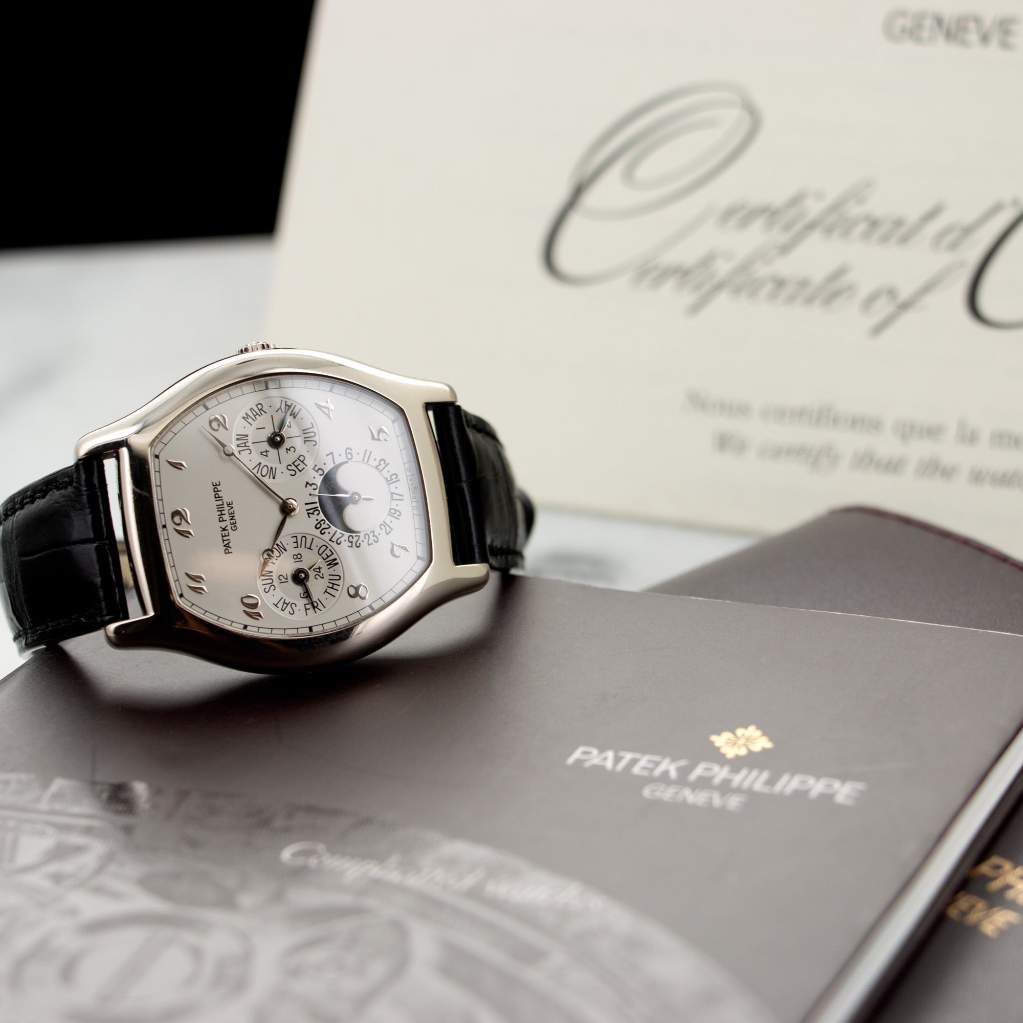 Patek Philippe - Patek Philippe White Gold Perpetual Calendar Watch Ref. 5040 - The Keystone Watches