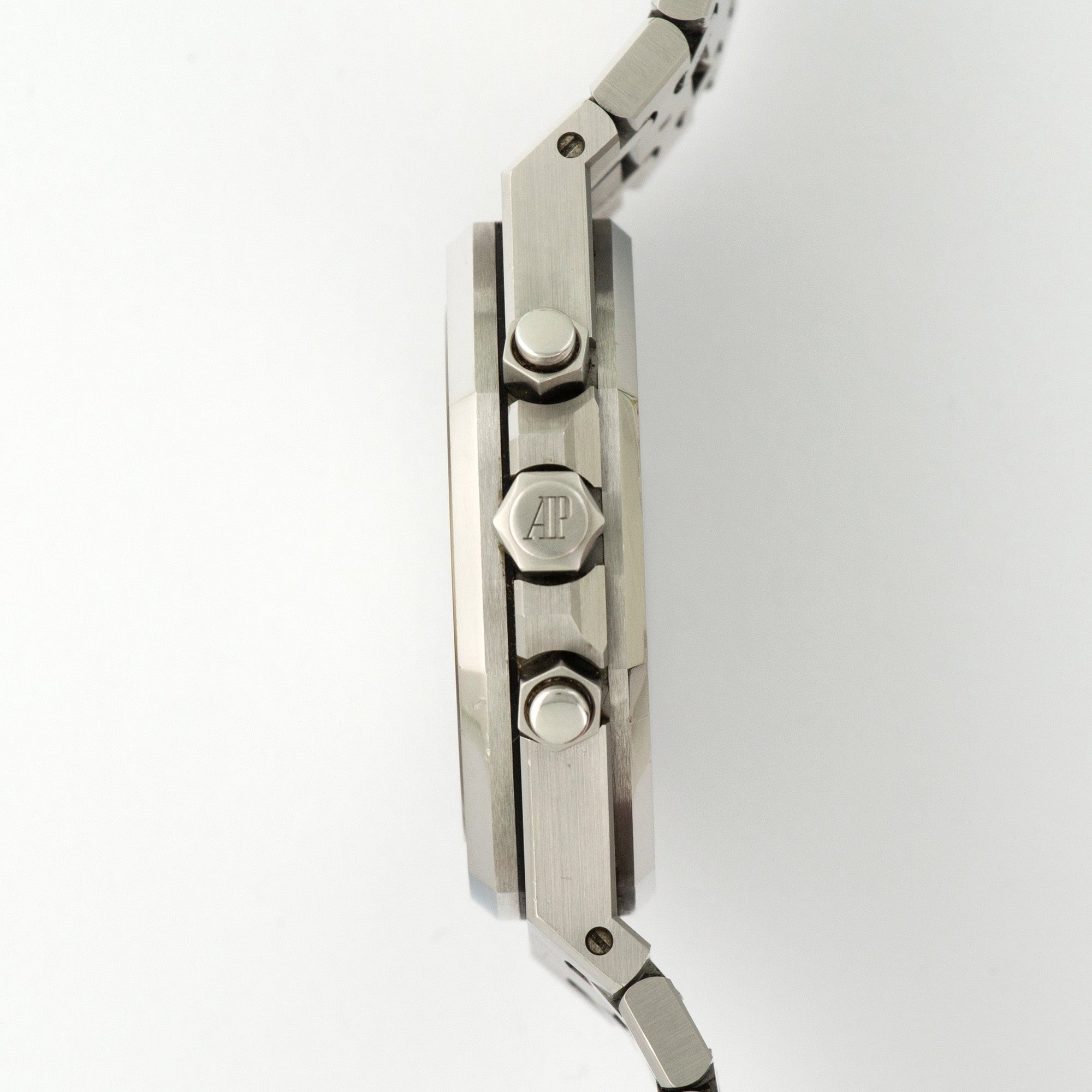 Audemars Piguet - Audemars Piguet Royal Oak Chronograph Watch Ref. 26320 - The Keystone Watches