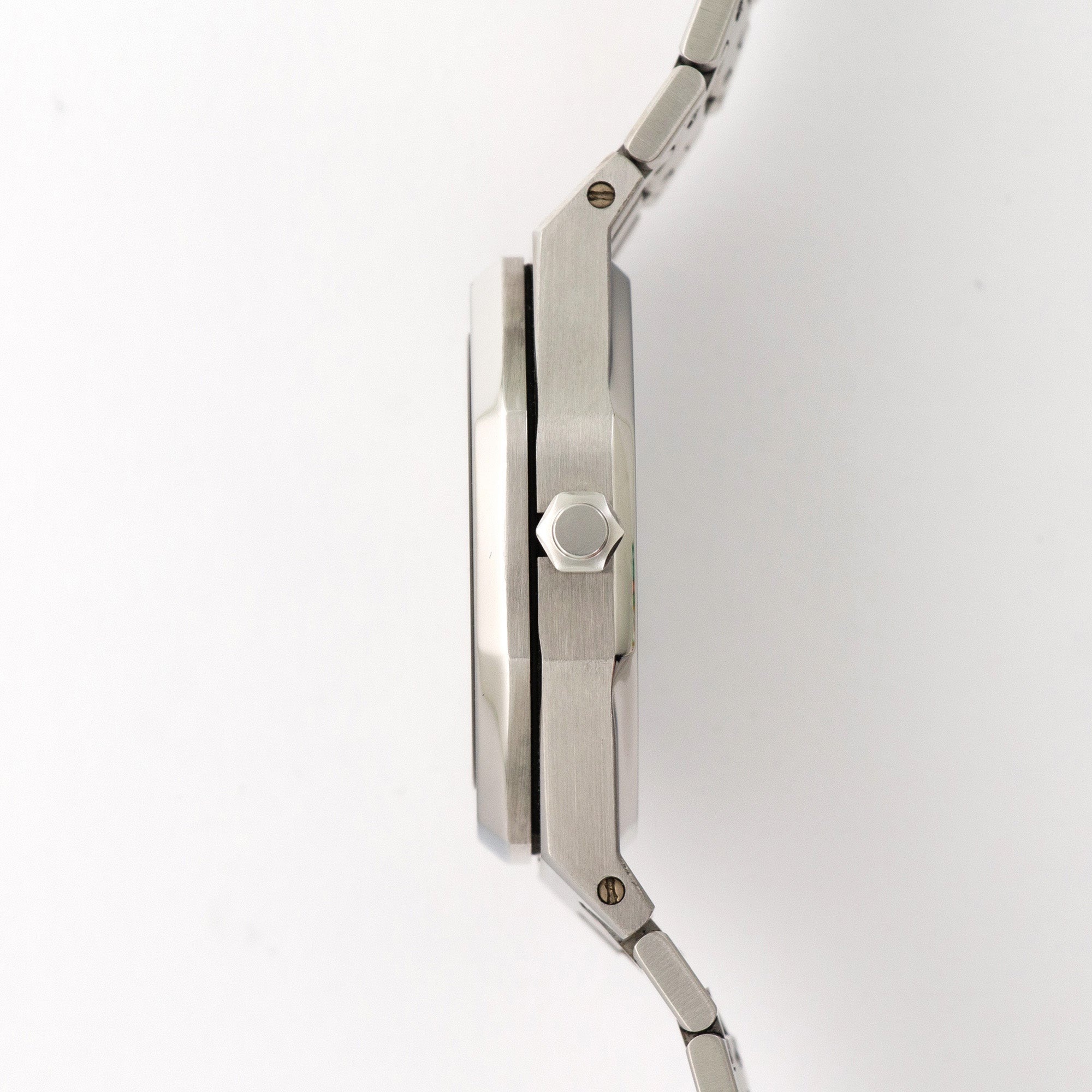 Audemars Piguet - Audemars Piguet Royal Oak Dual Time Watch Ref. 25730 - The Keystone Watches