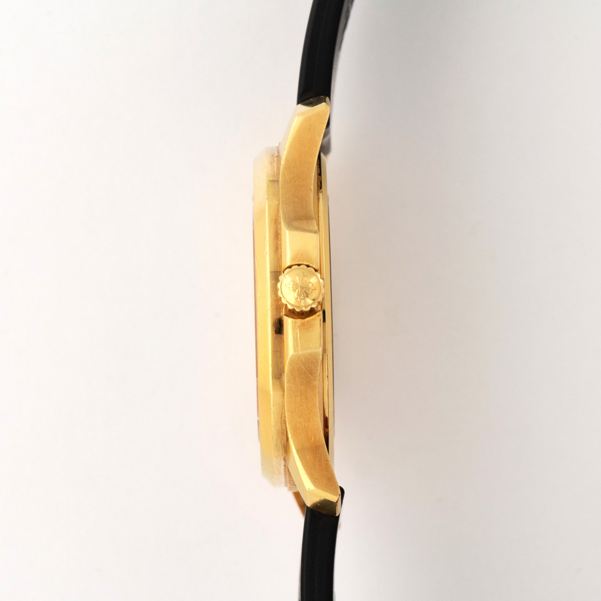 Patek Philippe - Patek Philippe Yellow Aquanaut Jumbo Watch Ref. 5065 - The Keystone Watches