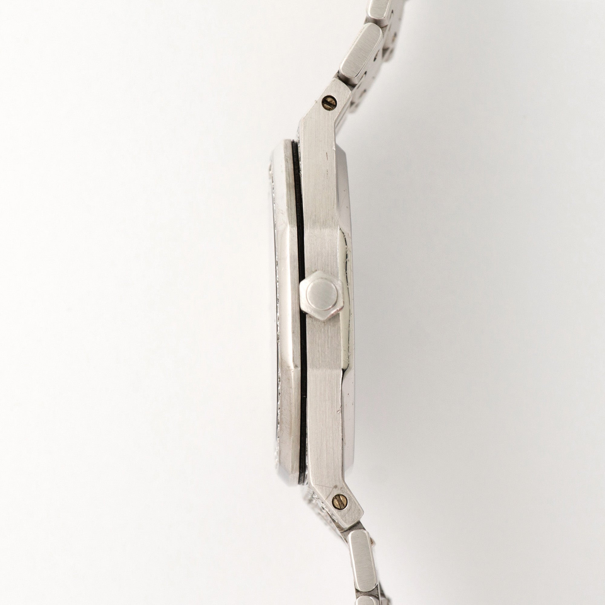 Audemars Piguet - Audemars Piguet White Gold Royal Oak Diamond & Emerald Watch - The Keystone Watches