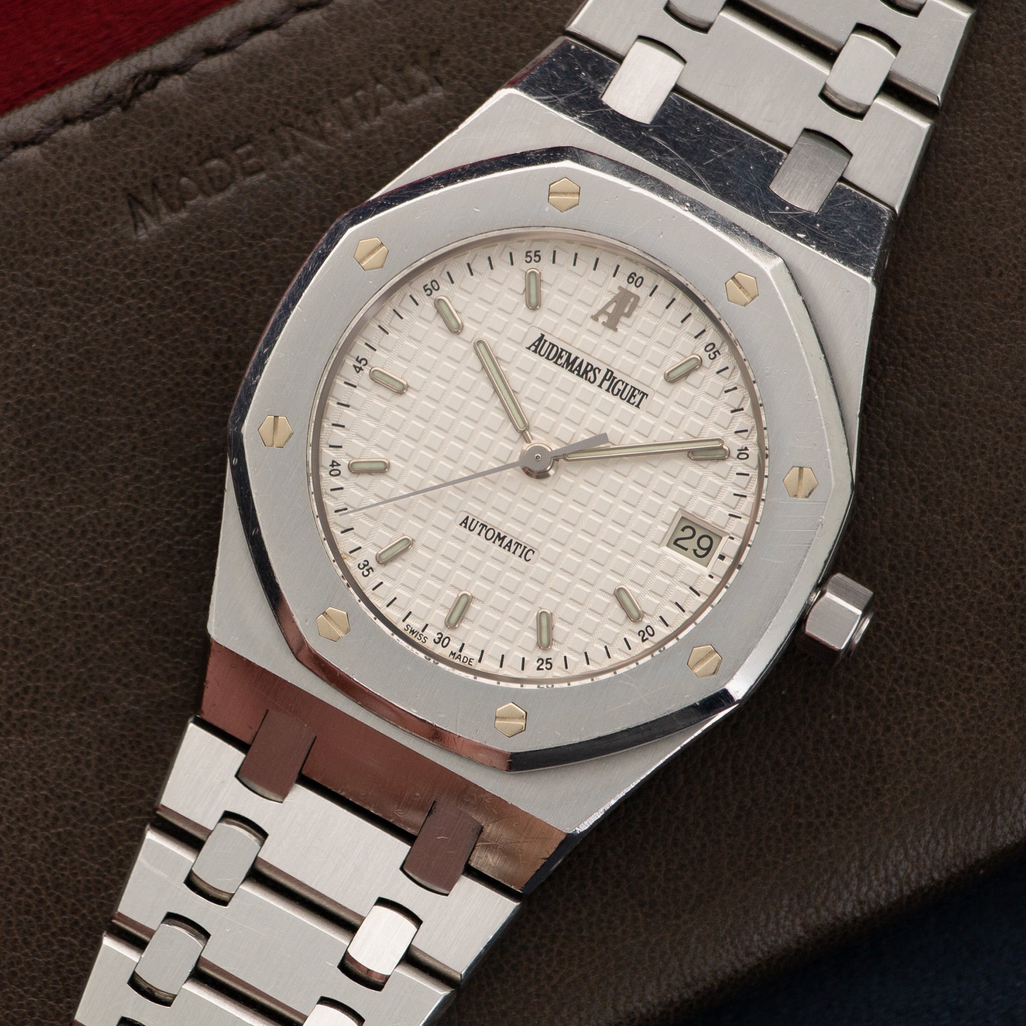 Audemars Piguet - Audemars Piguet Royal Oak Stainless Steel - The Keystone Watches