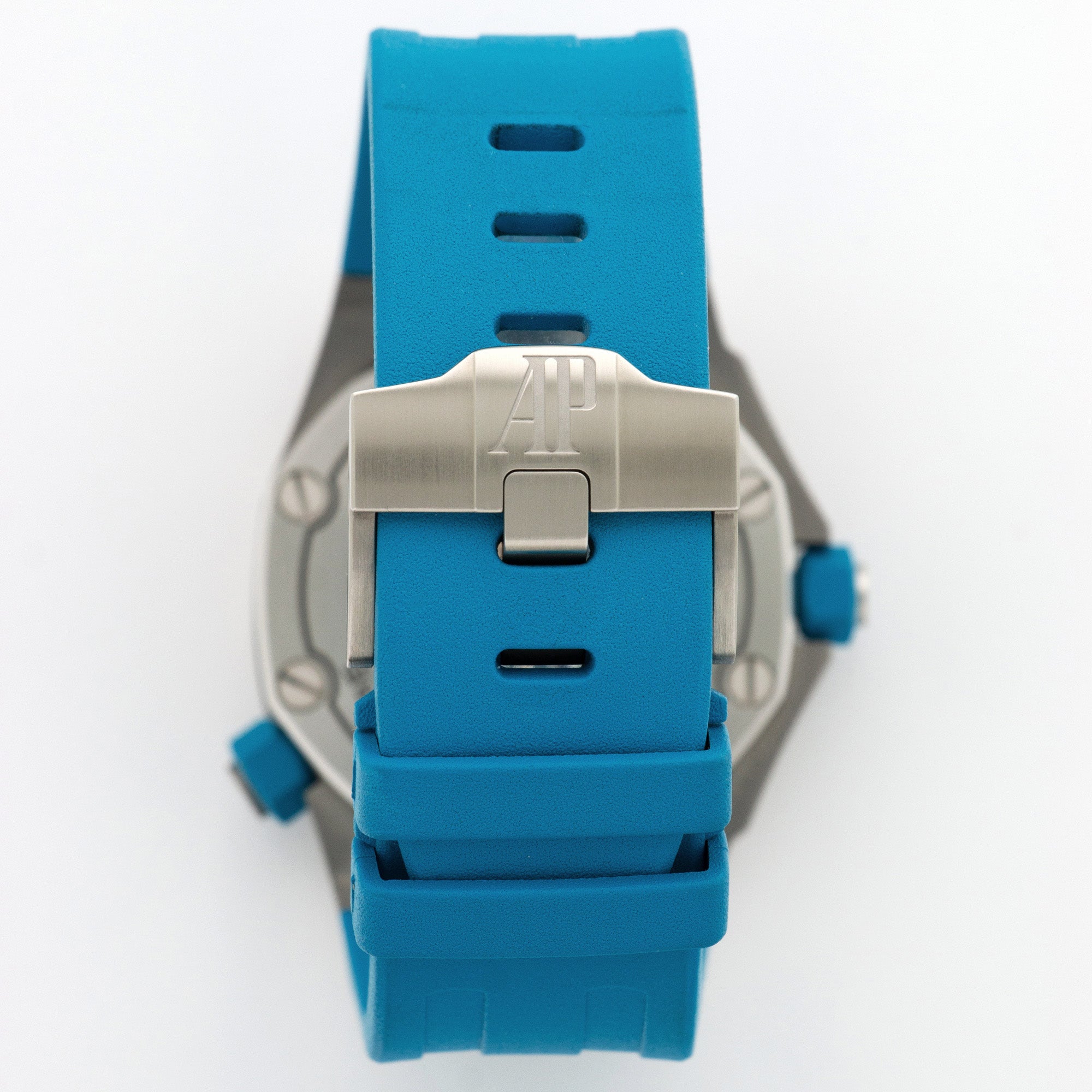Audemars Piguet - Audemars Piguet Royal Oak Offshore Diver Watch Ref. 15710 - The Keystone Watches