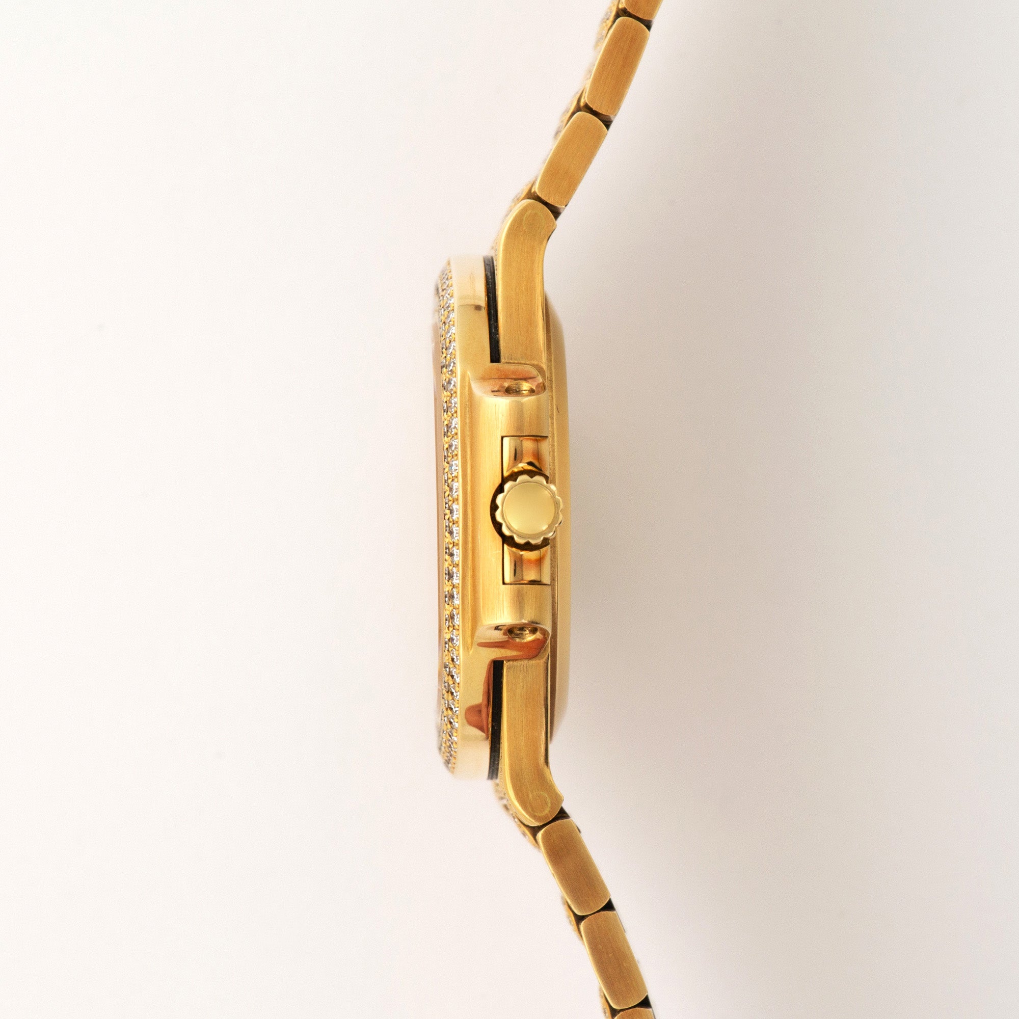 Patek Philippe - Patek Philippe Yellow Gold Nautilus Diamond Watch Ref. 3800 - The Keystone Watches