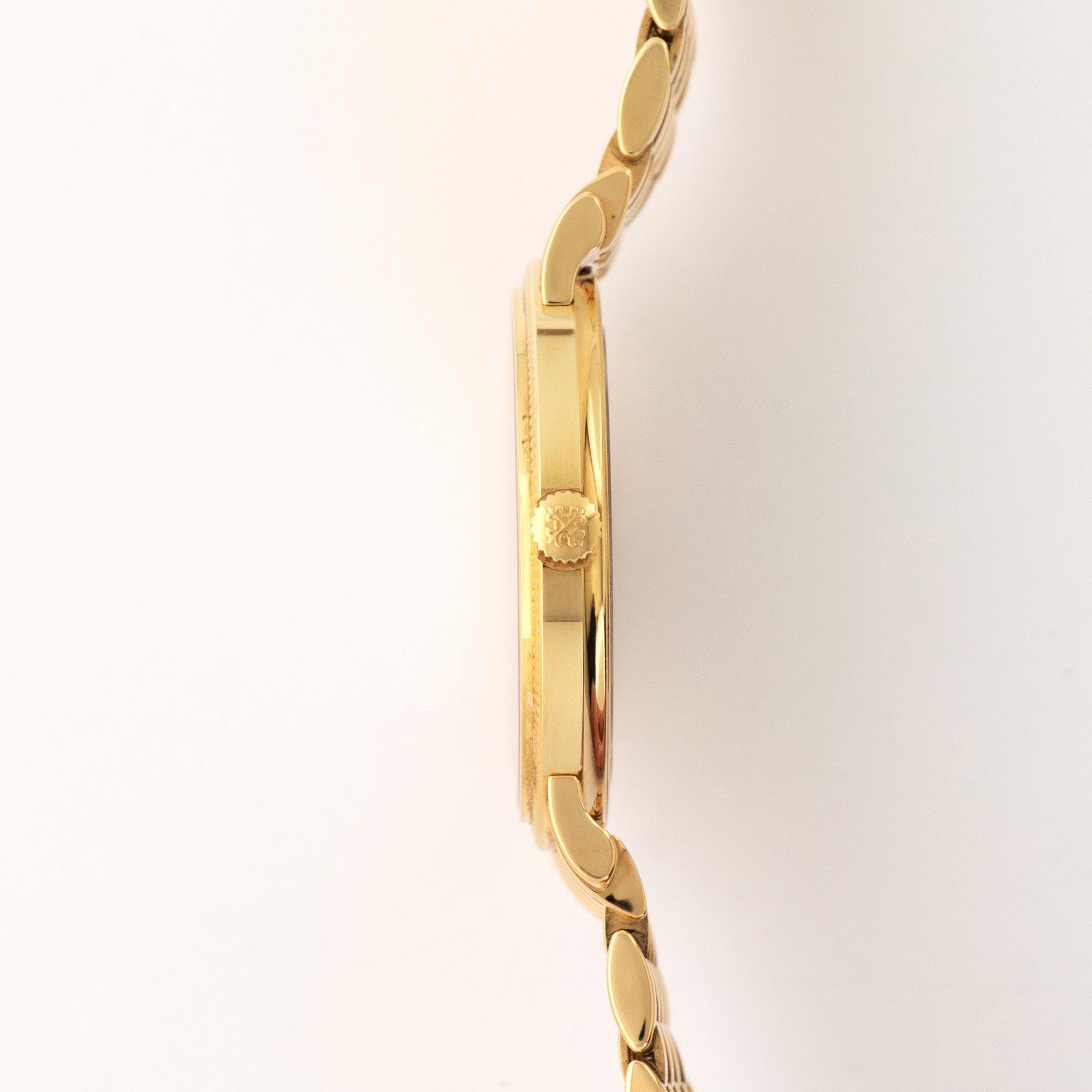 Patek Philippe - Patek Philippe Yellow Gold Calatrava Watch Ref. 5120 - The Keystone Watches