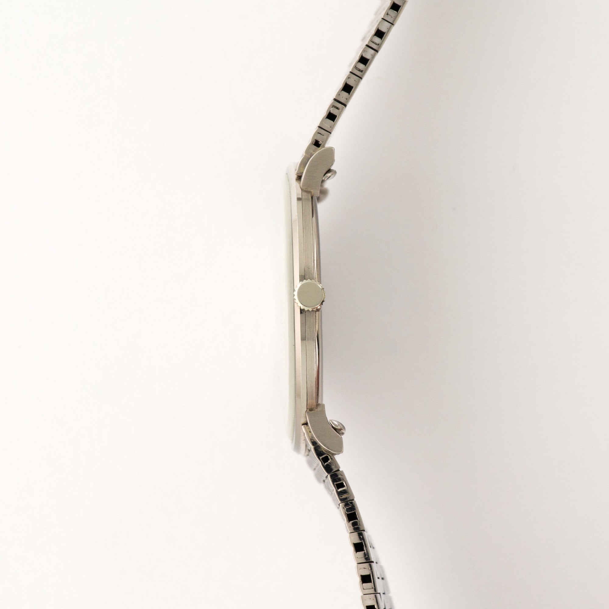 Audemars Piguet - Audemars Piguet White Gold Ultra-Thin Bracelet Watch - The Keystone Watches