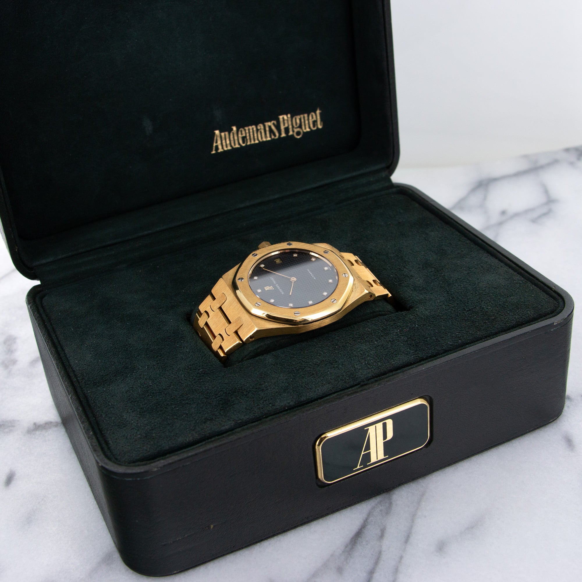 Audemars Piguet - Audemars Piguet Yellow Gold Jumbo Royal Oak Watch Ref. 5402 - The Keystone Watches