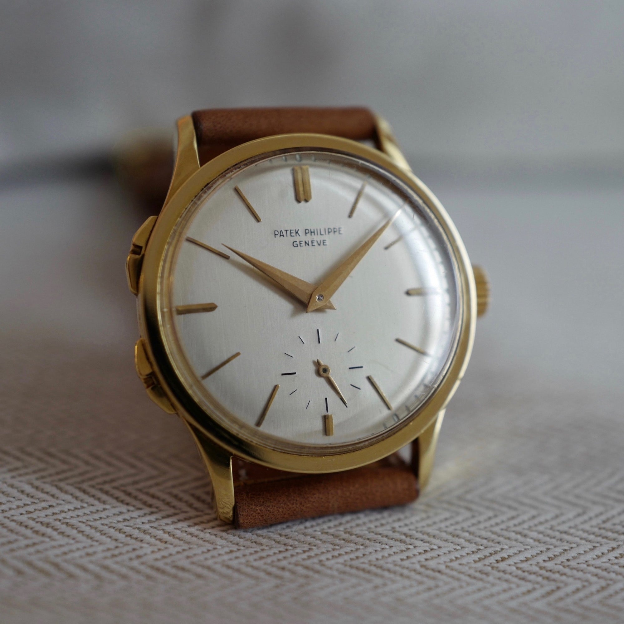 Patek Philippe - Patek Philippe Yellow Gold Travel Time Watch Ref. 2597 - The Keystone Watches
