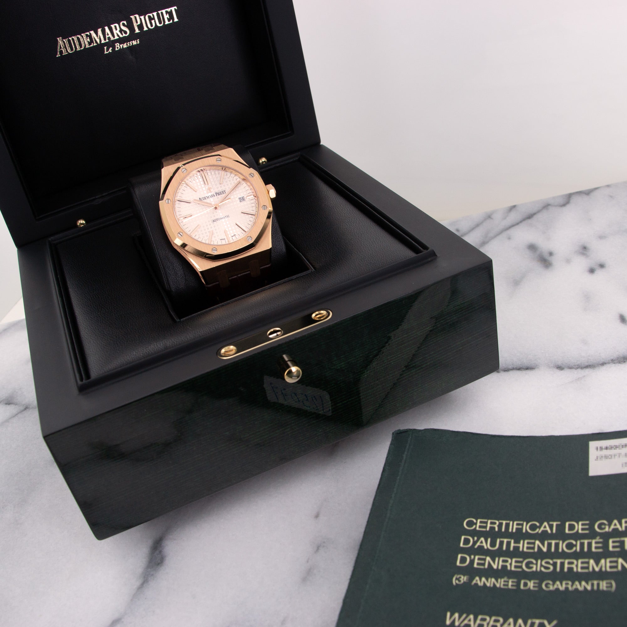 Audemars Piguet - Audemars Piguet Rose Gold Royal Oak Watch Ref. 15400, with Box and Papers - The Keystone Watches