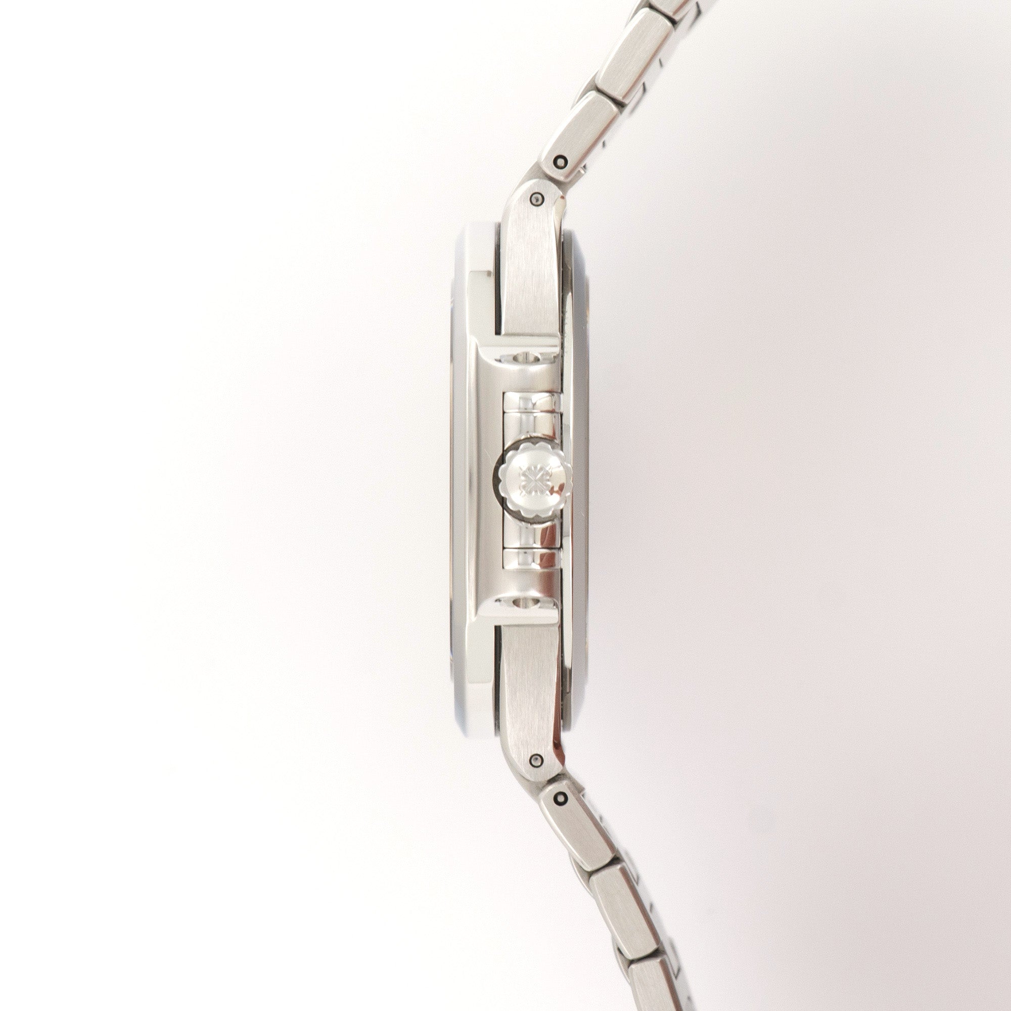 Patek Philippe - Patek Philippe Nautilus Blue Dial Watch Ref. 7118 - The Keystone Watches