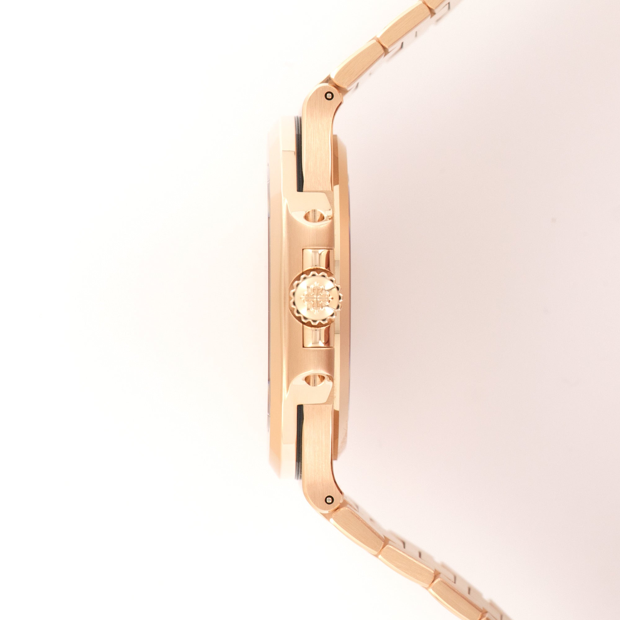 ROSE GOLD PATEK NAUTILUS 5711R - Carr Watches