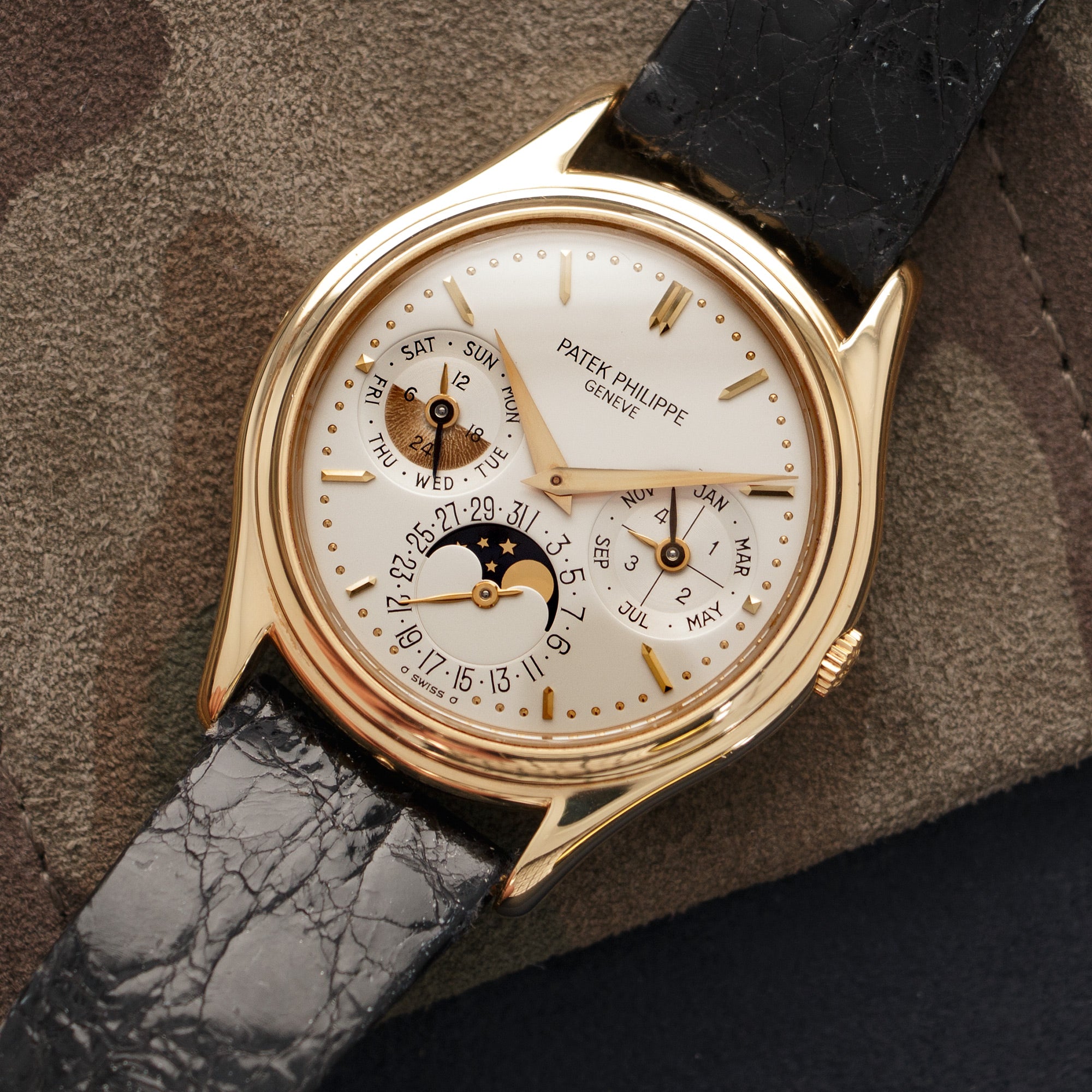 Patek Philippe - Patek Philippe Yellow Gold Perpetual Calendar Watch Ref. 3940 - The Keystone Watches