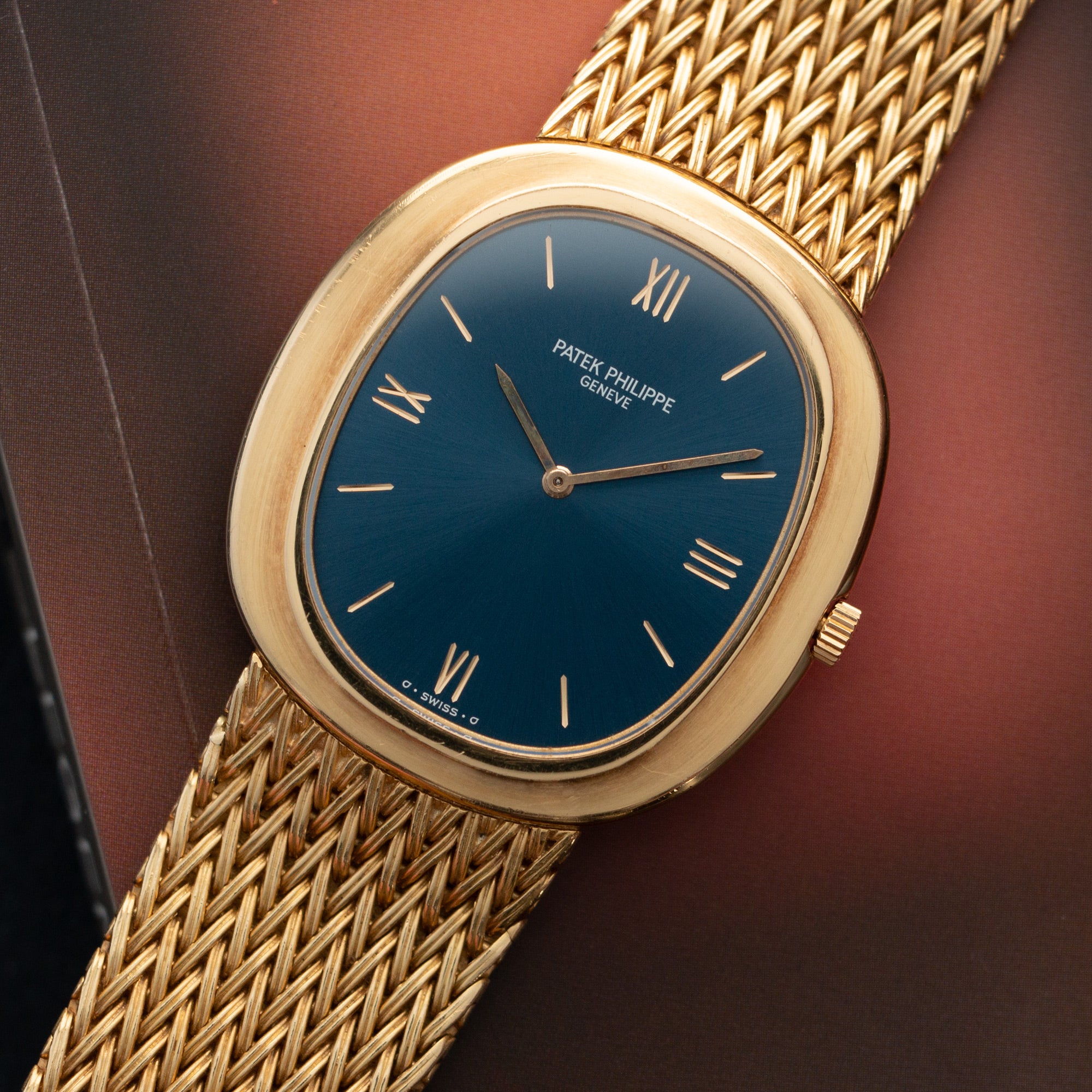 Patek Philippe - Patek Philippe Yellow Gold Ellipse Automatic Watch, Ref. 3589 - The Keystone Watches