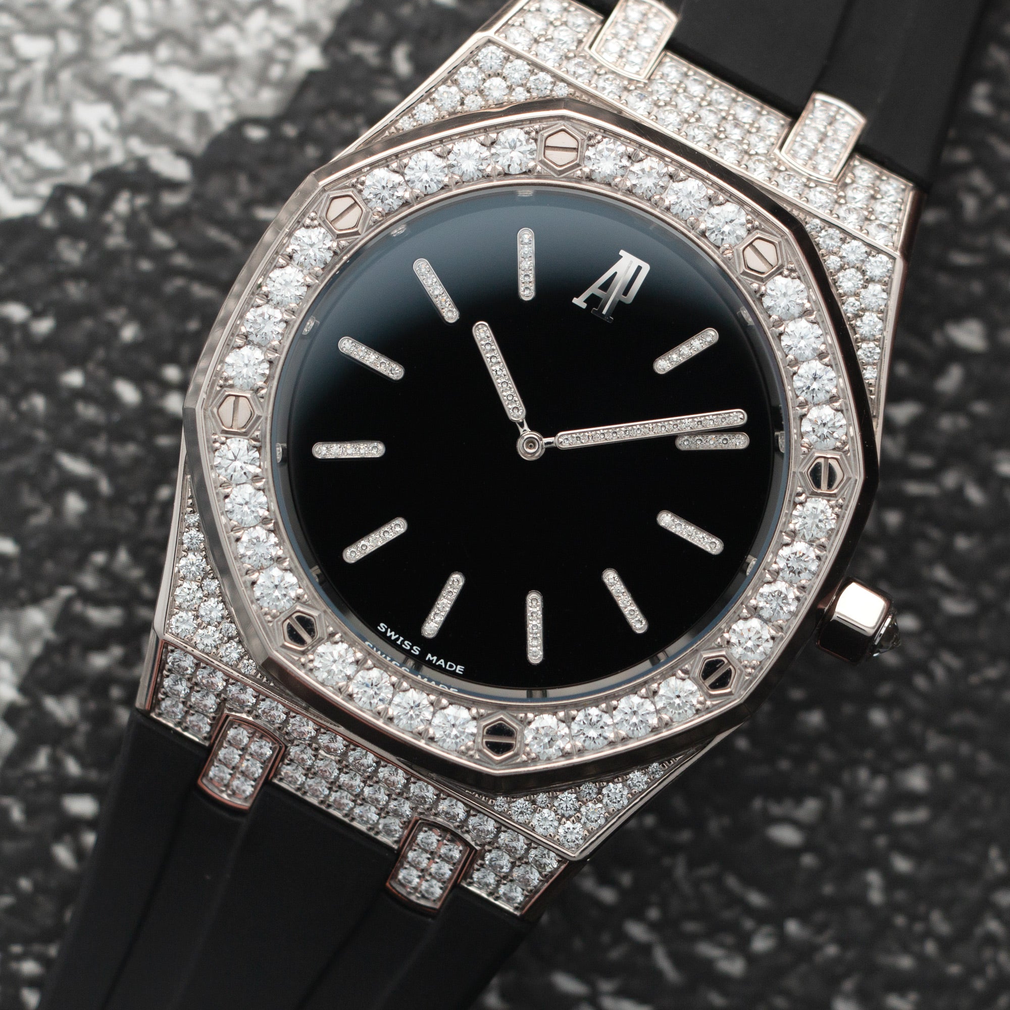 Audemars Piguet - Audemars Piguet White Gold Royal Oak Tuxedo Diamond Watch - The Keystone Watches