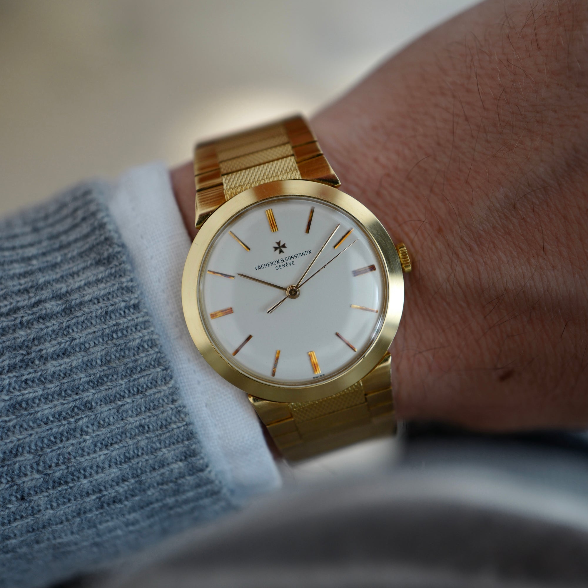 Vacheron Constantin - Vacheron Constantin Chronometre Royal Yellow Gold Bracelet Watch Ref. 6075 - The Keystone Watches