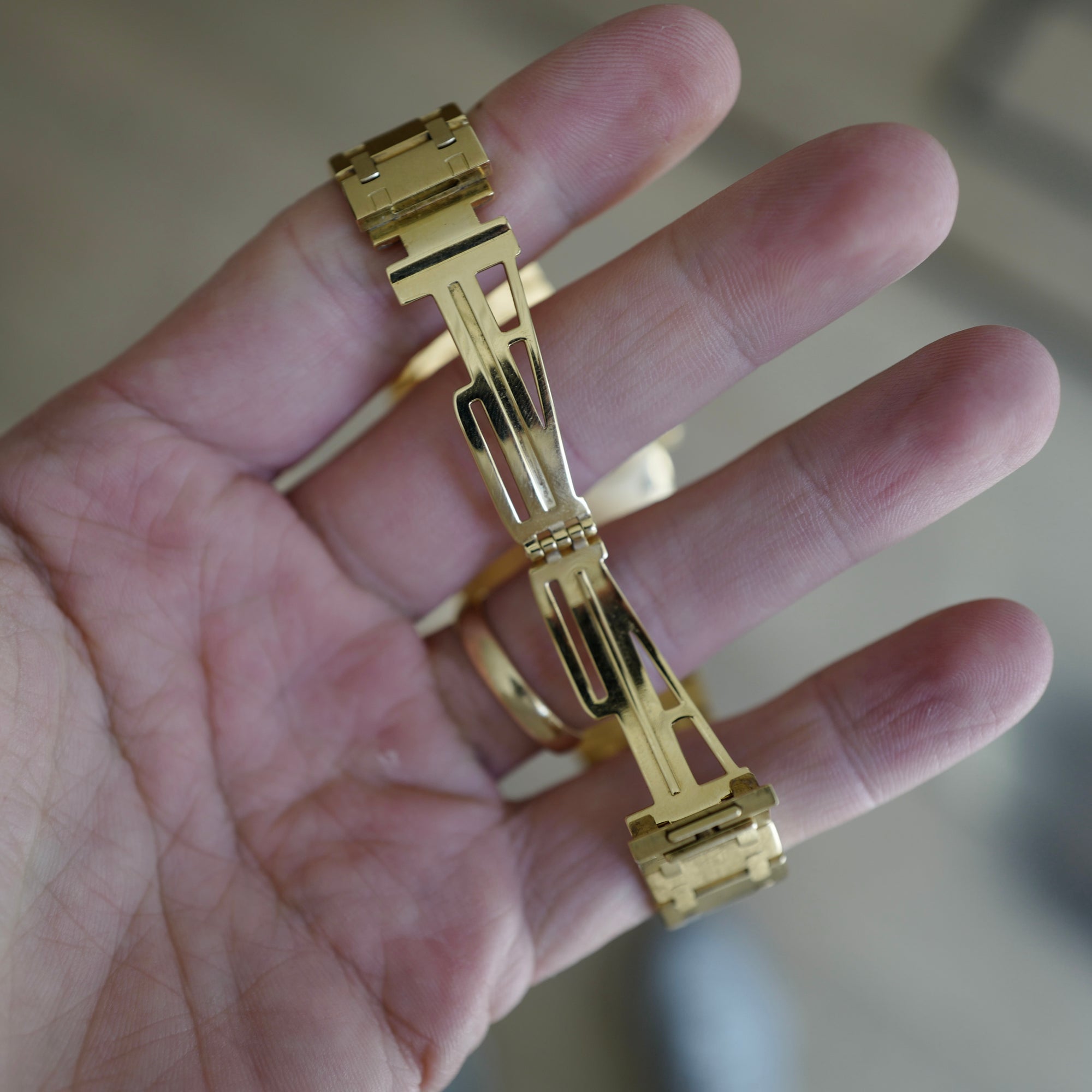 Audemars Piguet - Audemars Piguet Yellow Gold Royal Oak Quantieme Perpetual Ref. 25654 - The Keystone Watches