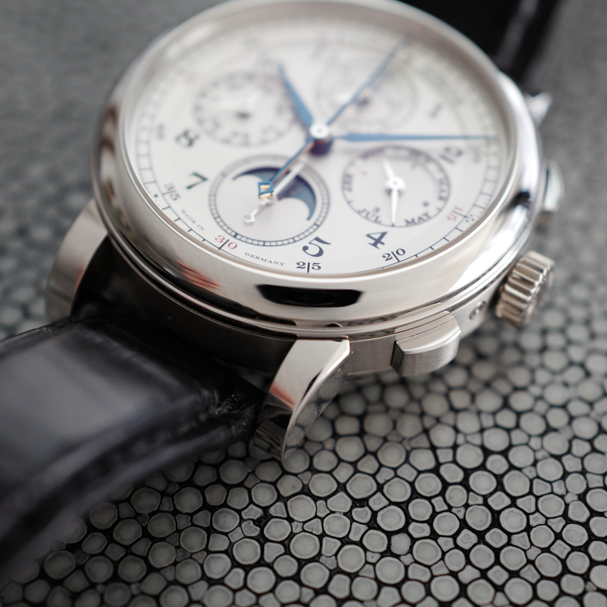 A. Lange & Sohne - A. Lange & Sohne Platinum Rattrapante Perpetual Calendar Ref. 421.025 - The Keystone Watches