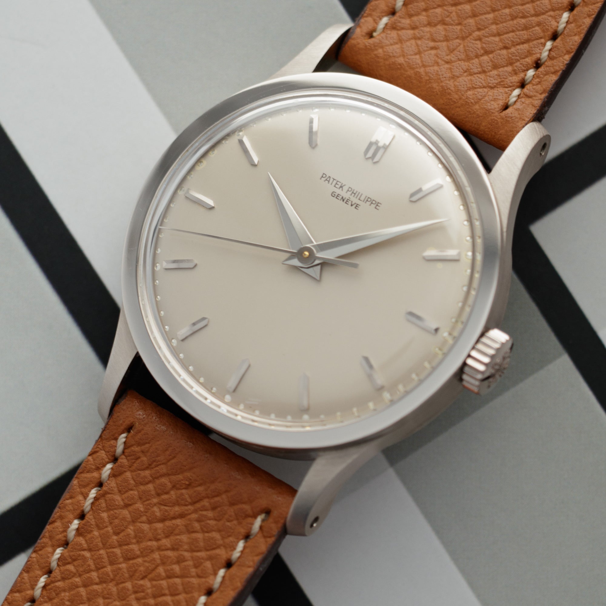 Patek Philippe - Patek Philippe White Gold Calatrava Ref. 570 - The Keystone Watches