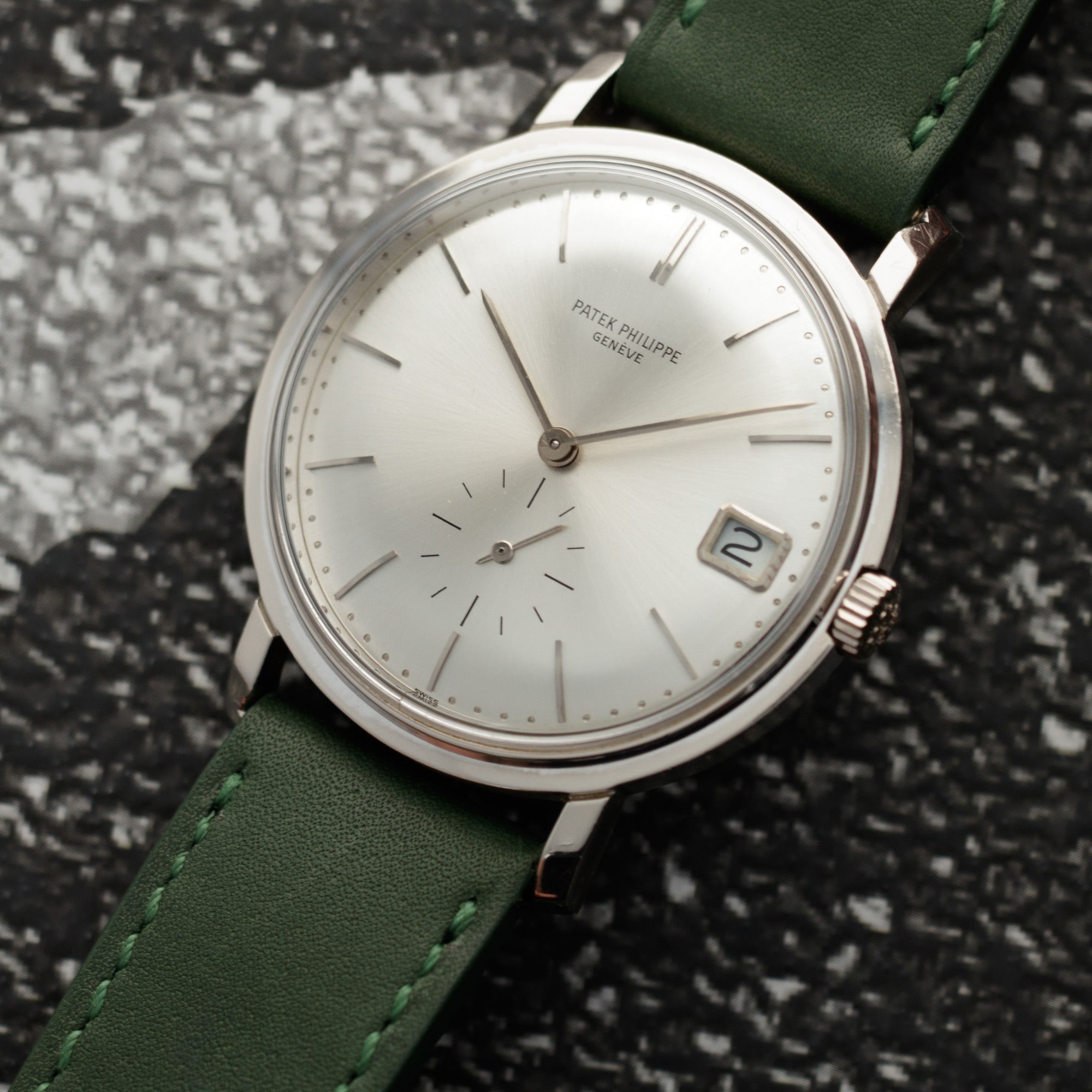 Patek Philippe - Patek Philippe White Gold Calatrava Ref. 3445 - The Keystone Watches