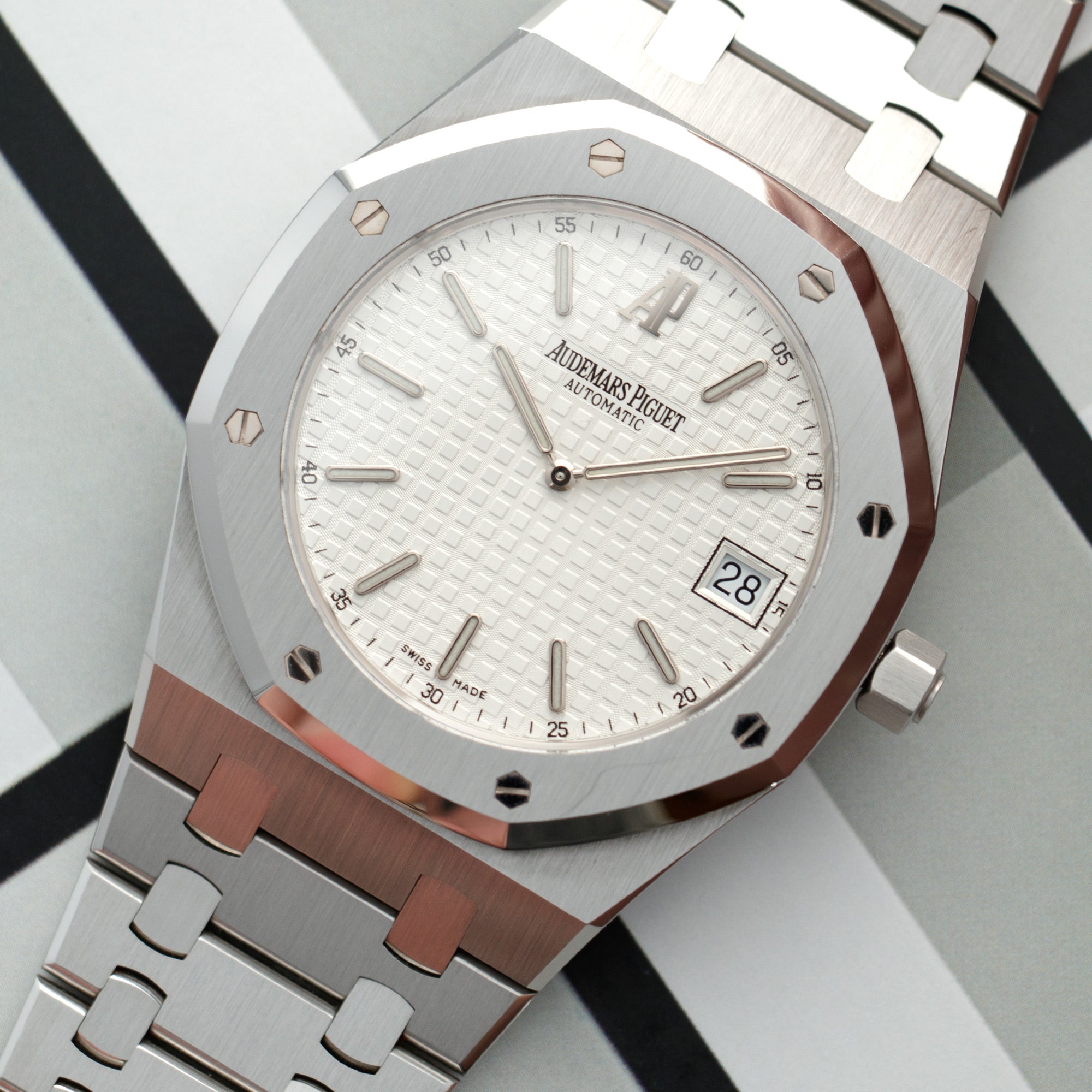 Audemars Piguet - Audemars Piguet Steel Royal Oak Ref. 15202 with Box and Papers - The Keystone Watches
