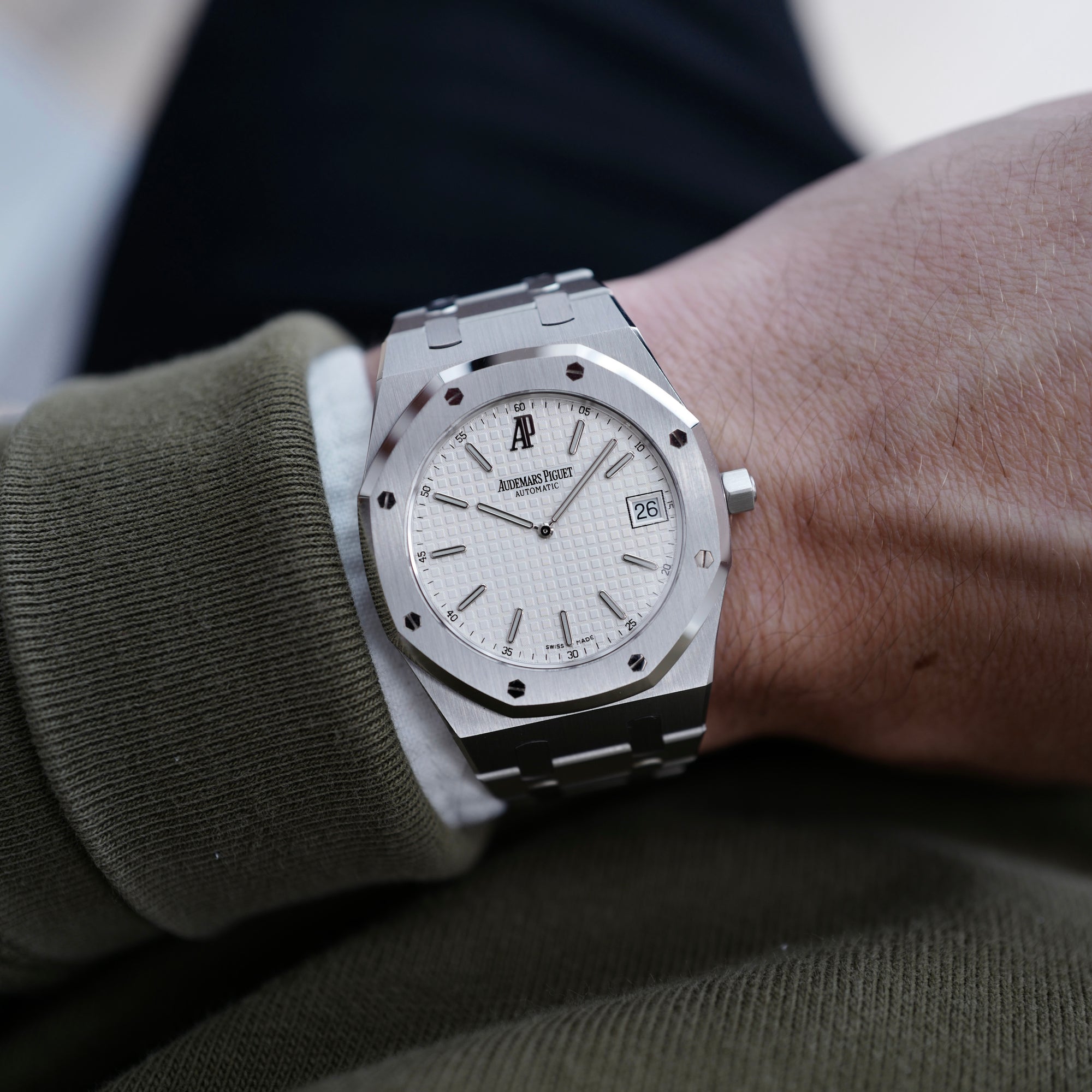 Audemars Piguet - Audemars Piguet Steel Royal Oak Ref. 15202 with Box and Papers - The Keystone Watches