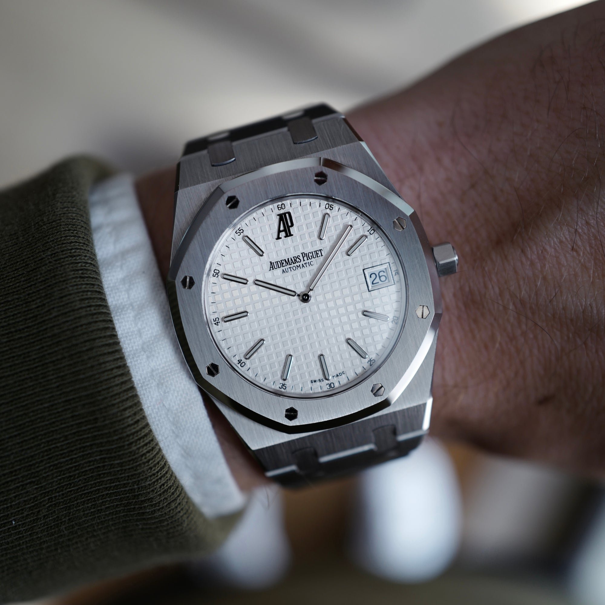 Audemars Piguet - Audemars Piguet Steel Royal Oak Ref. 15202 with Box and Papers - The Keystone Watches