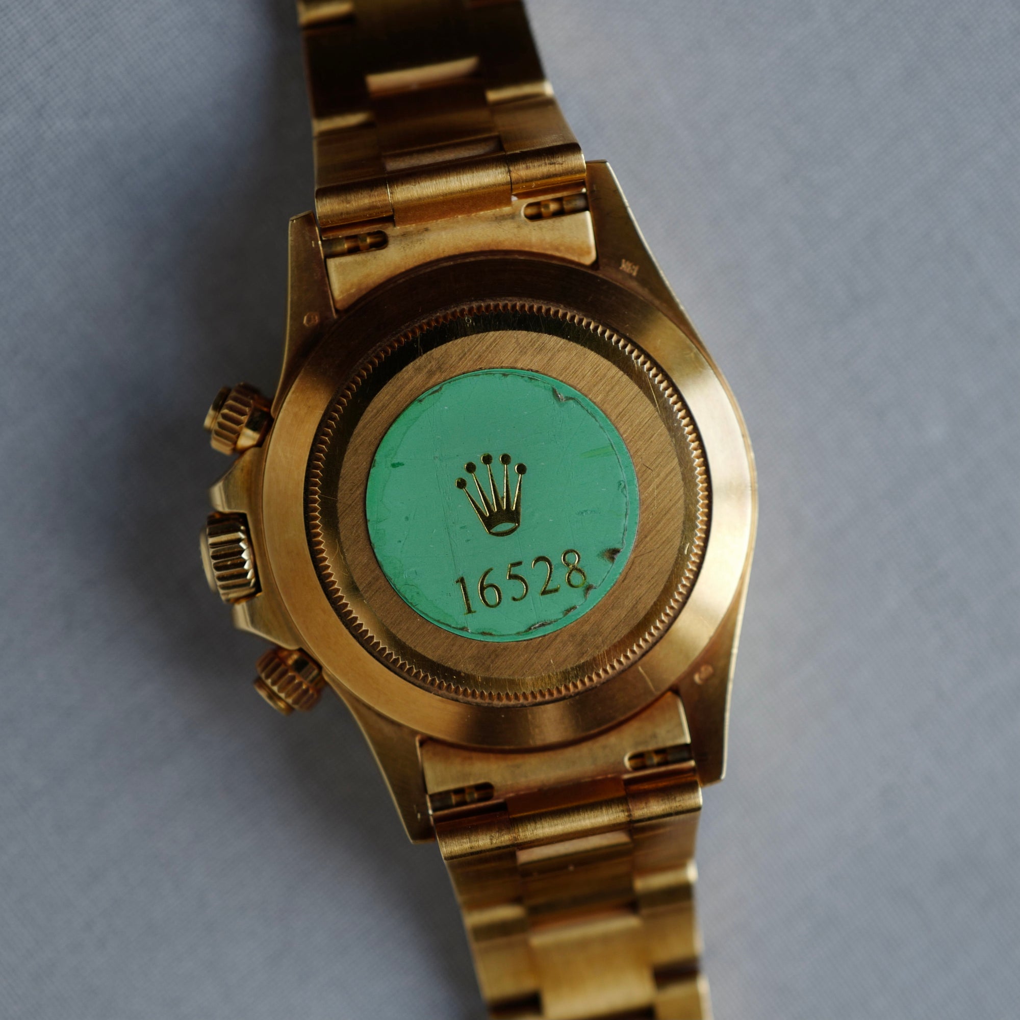 Rolex - Rolex Yellow Gold Cosmograph Daytona Ref. 16528 in Superb Condition - The Keystone Watches