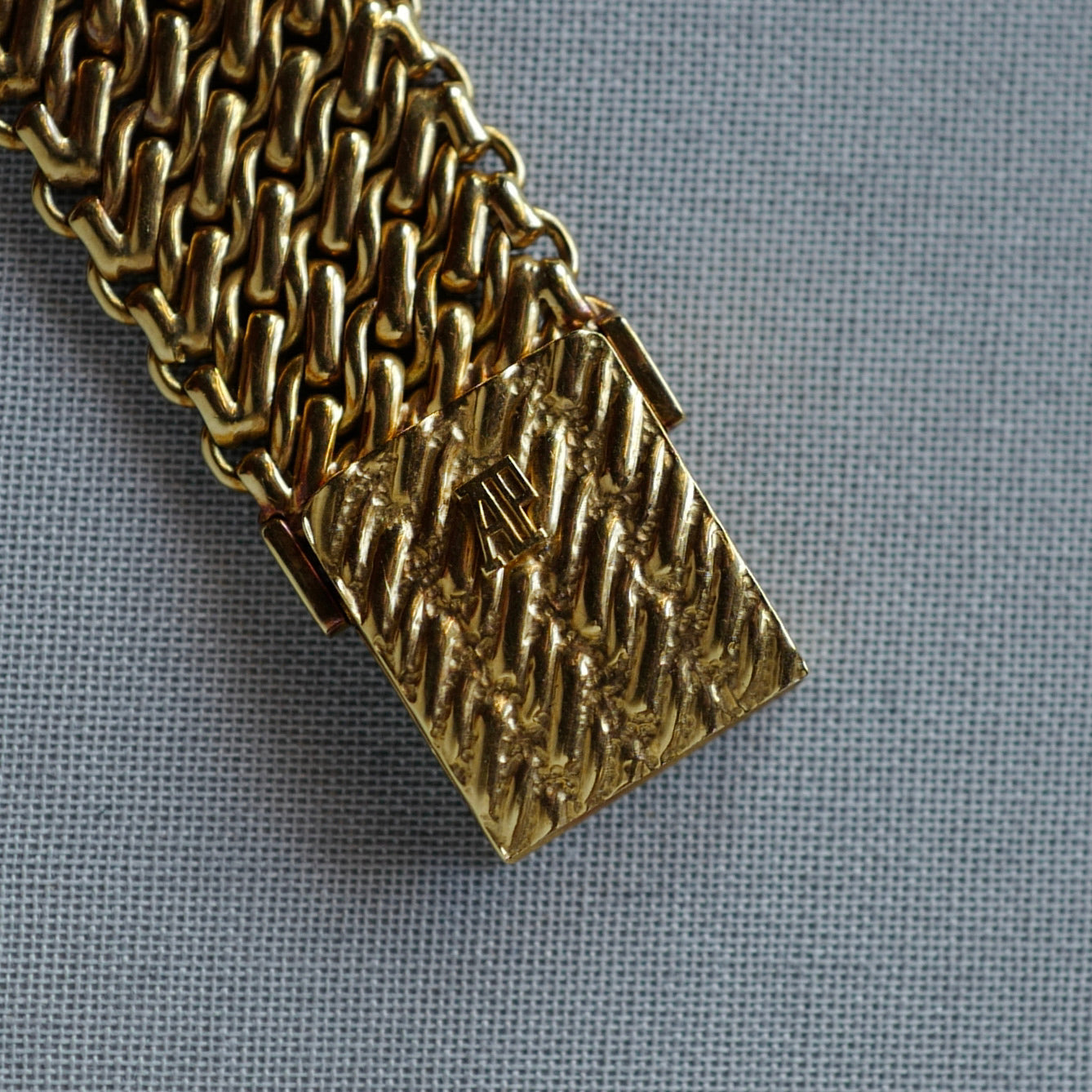 Audemars Piguet - Audemars Piguet Yellow Gold Day-Date Watch Ref. 25574 - The Keystone Watches