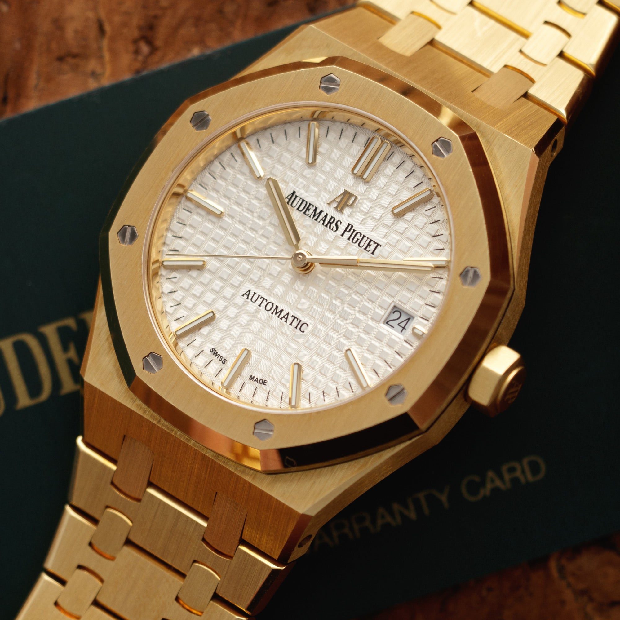 Audemars Piguet - Audemars Piguet Yellow Gold Royal Oak Ref. 15450 - The Keystone Watches