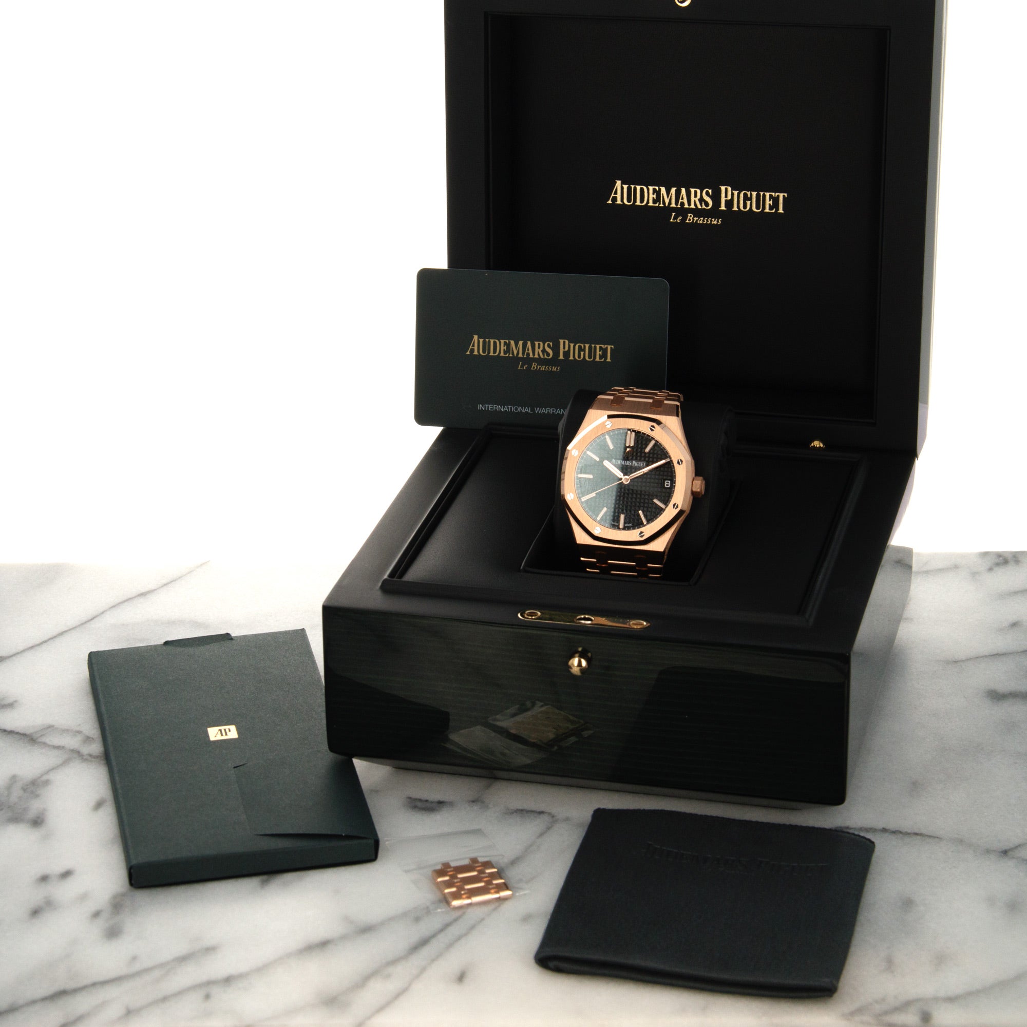 Audemars Piguet - Audemars Piguet Rose Gold Royal Oak Ref. 15500OR - The Keystone Watches